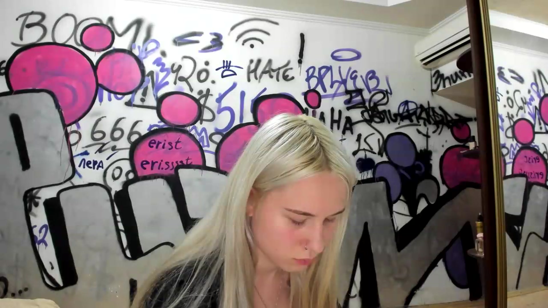 Gallery image thumbnail from Stesha's myfreecams stream on, 06/01/2026, 18:22 image 18 of 20