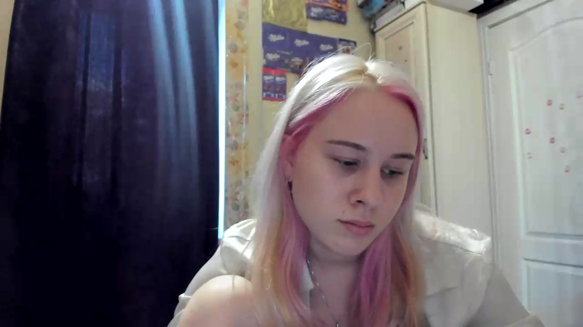 Gallery image thumbnail from Stesha's myfreecams stream on, 06/22/2026, 13:04 image 11 of 20