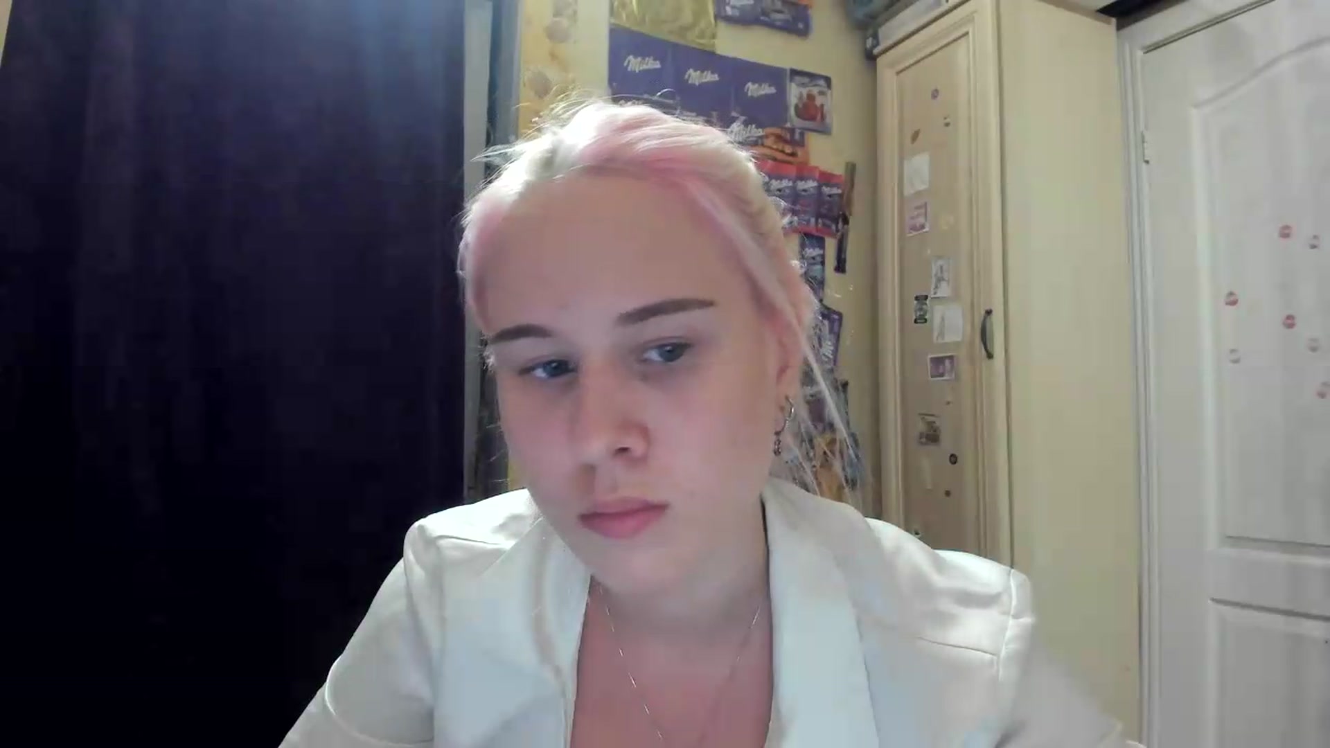 Gallery image thumbnail from Stesha's myfreecams stream on, 07/09/2026, 19:18 image 3 of 20