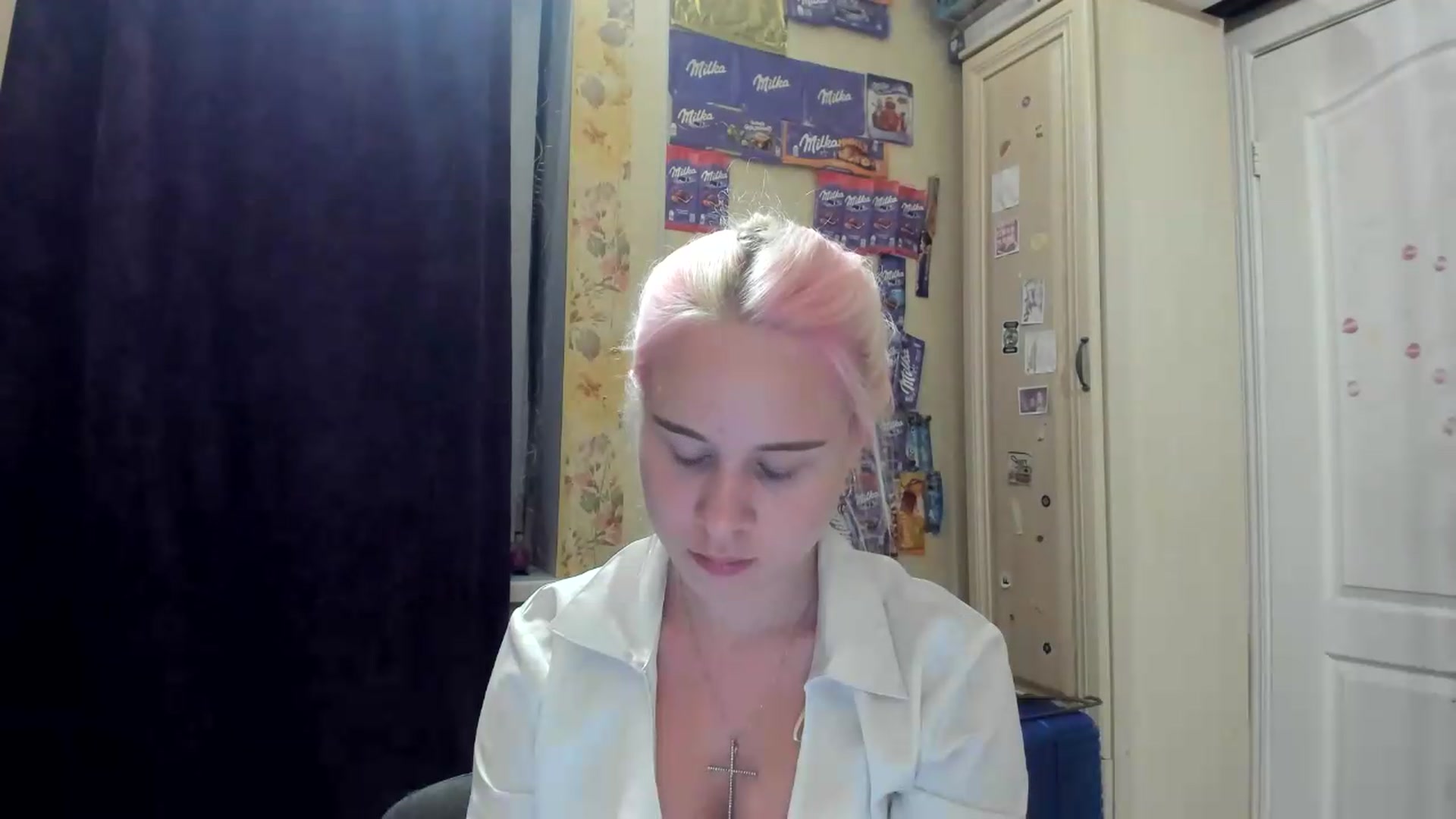 Gallery image thumbnail from Stesha's myfreecams stream on, 07/09/2026, 19:18 image 8 of 20