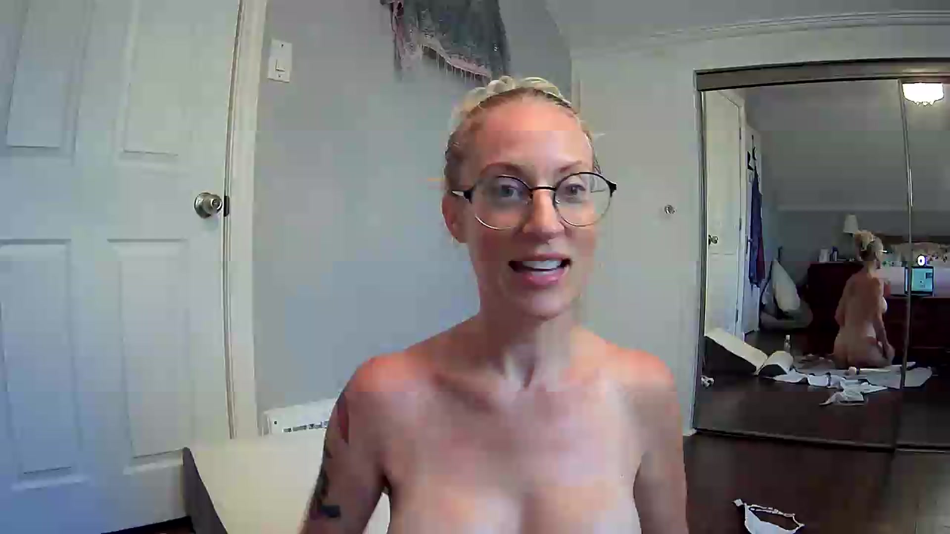 Gallery image thumbnail from StitchedUp's myfreecams stream on, 07/30/2026, 16:35 image 13 of 20