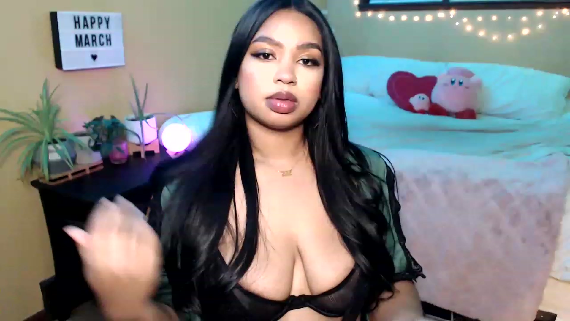 Gallery image thumbnail from StoneyReign's myfreecams stream on, 03/01/2023, 19:40 image 15 of 20