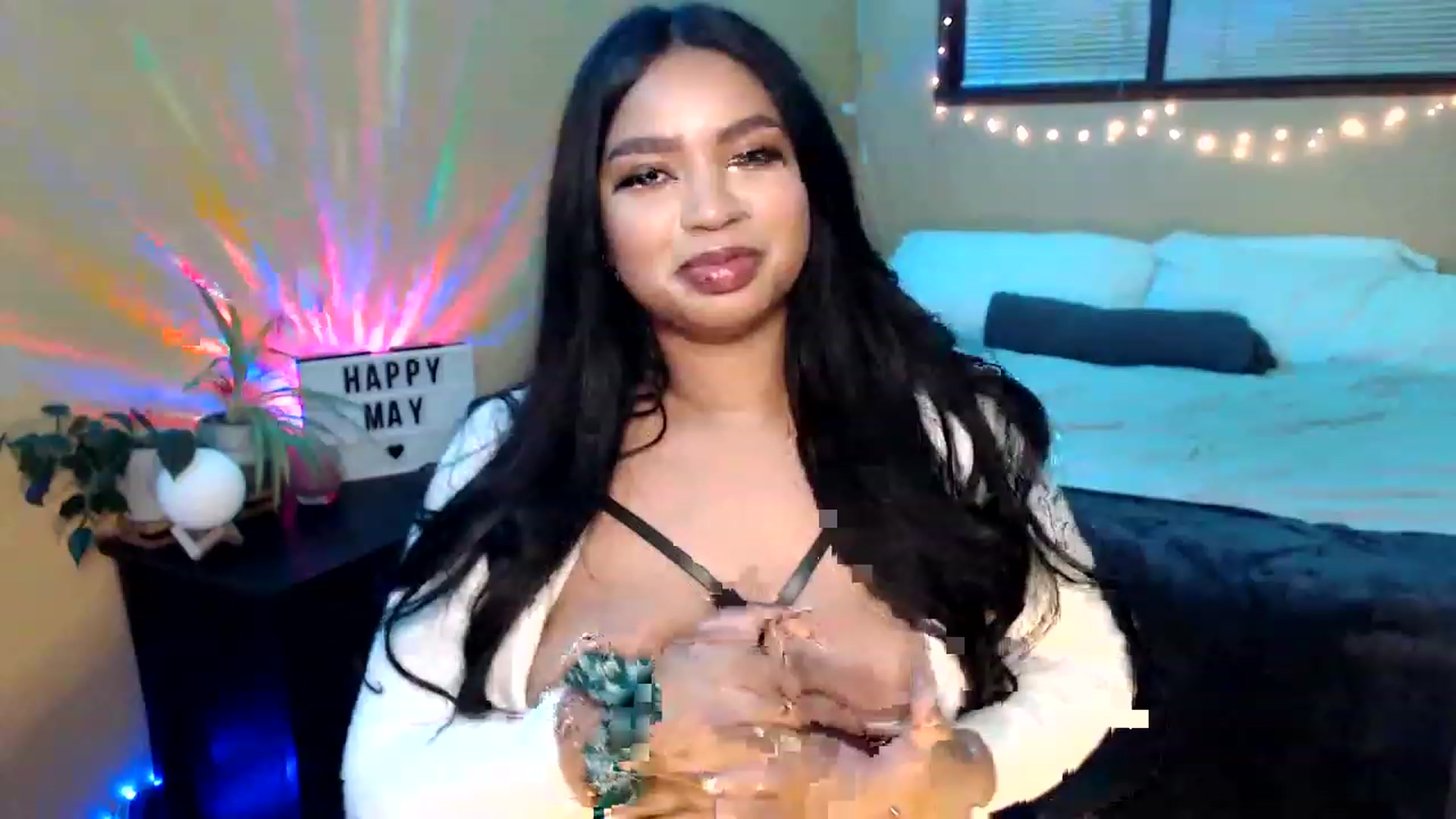 Gallery image thumbnail from StoneyReign's myfreecams stream on, 05/01/2023, 08:41 image 16 of 20