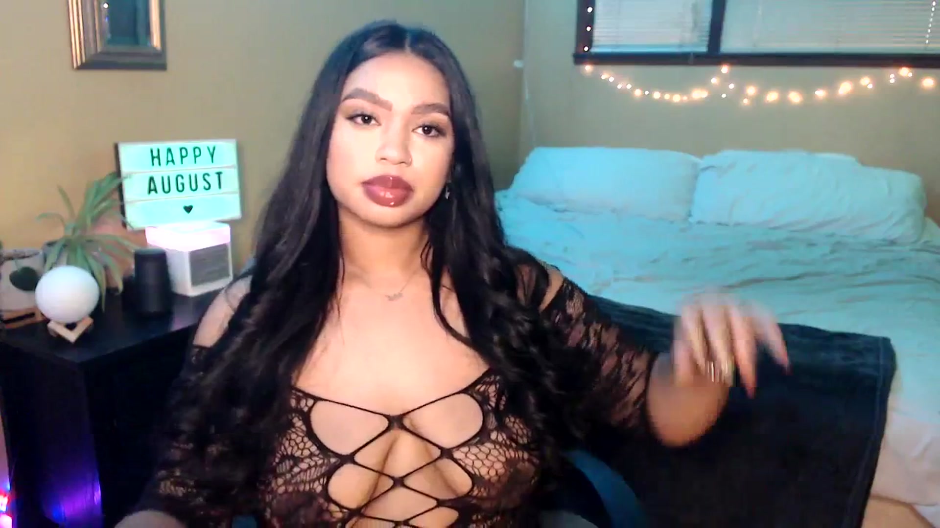 Gallery image thumbnail from StoneyReign's myfreecams stream on, 08/24/2023, 24:13 image 9 of 20