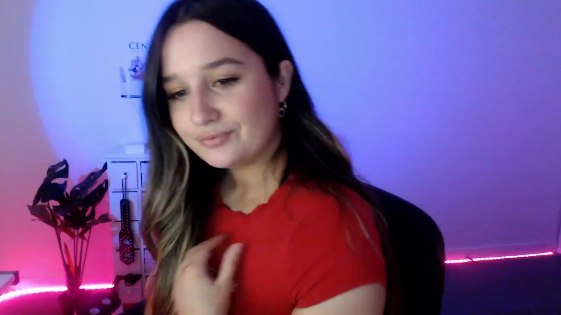Gallery image thumbnail from StonksRoom's myfreecams stream on, 07/07/2023, 07:43 image 19 of 20