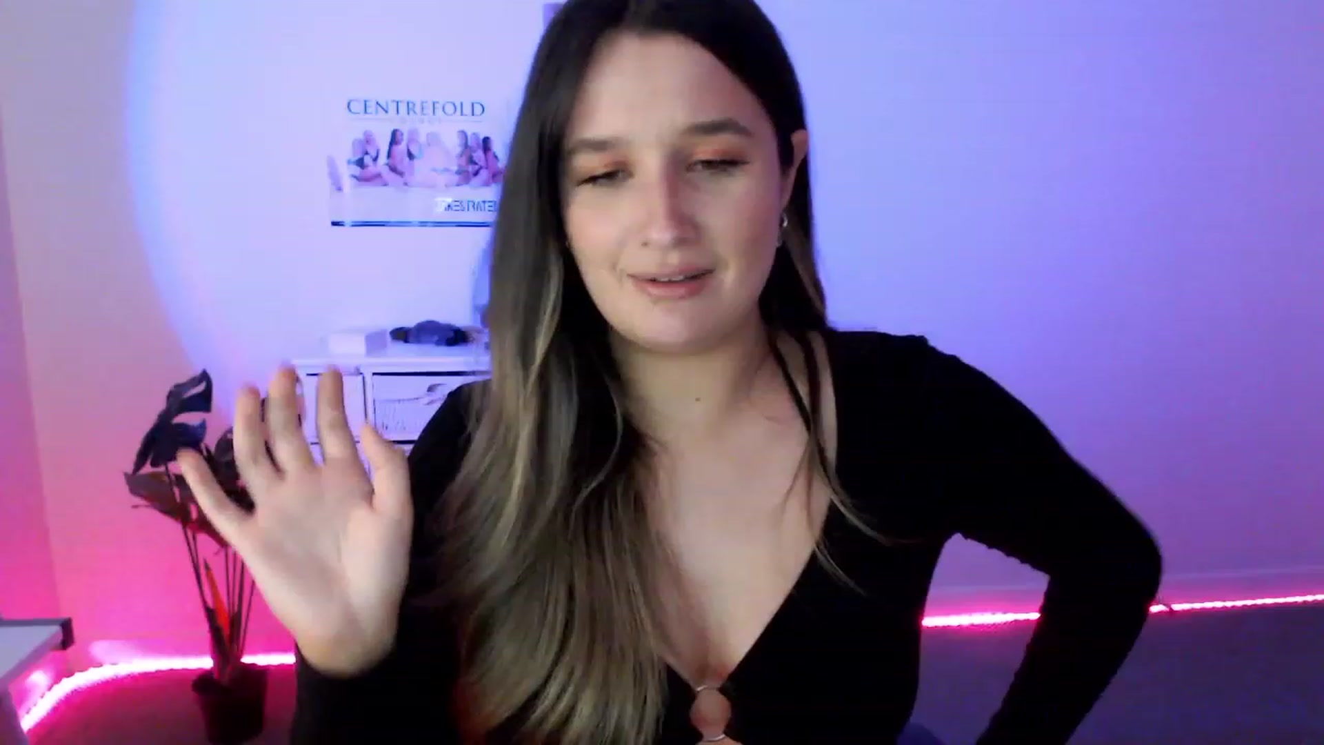 Gallery image thumbnail from StonksRoom's myfreecams stream on, 07/12/2023, 09:18 image 14 of 20