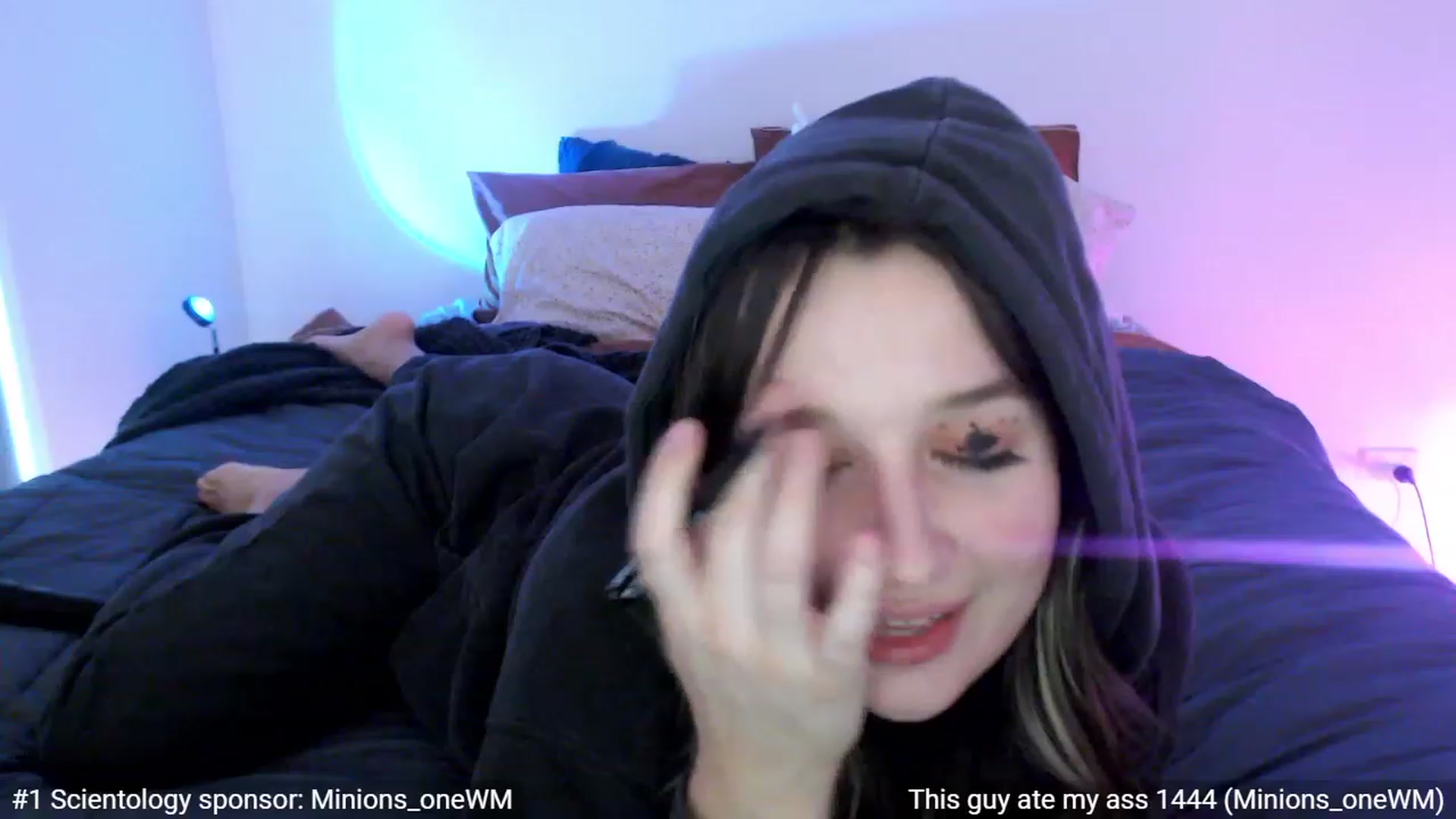 Gallery image thumbnail from StonksRoom's myfreecams stream on, 07/15/2023, 24:18 image 13 of 20