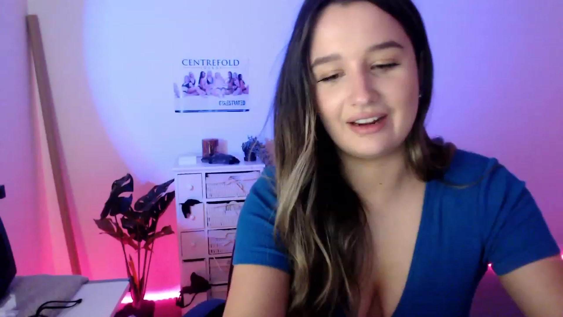 Gallery image thumbnail from StonksRoom's myfreecams stream on, 07/20/2023, 10:55 image 5 of 20