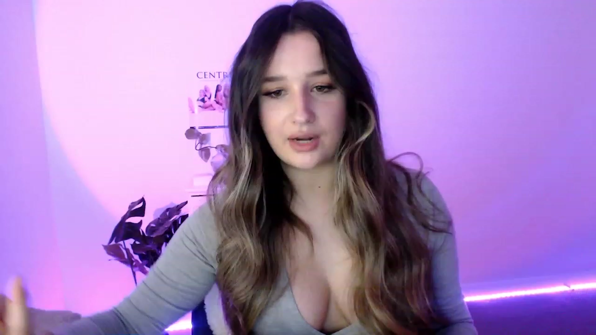 Gallery image thumbnail from StonksRoom's myfreecams stream on, 07/26/2023, 09:37 image 1 of 20