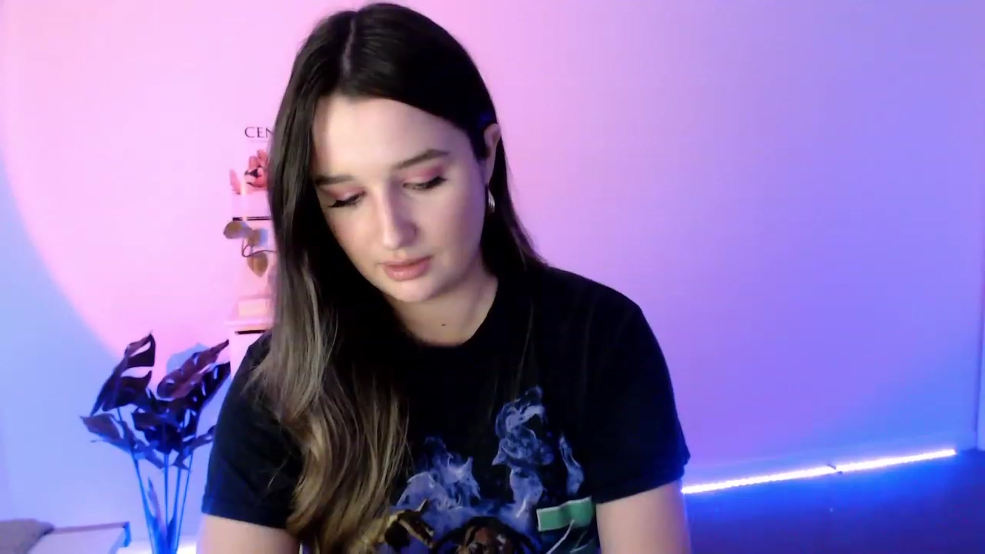 Gallery image thumbnail from StonksRoom's myfreecams stream on, 07/30/2023, 09:11 image 11 of 20
