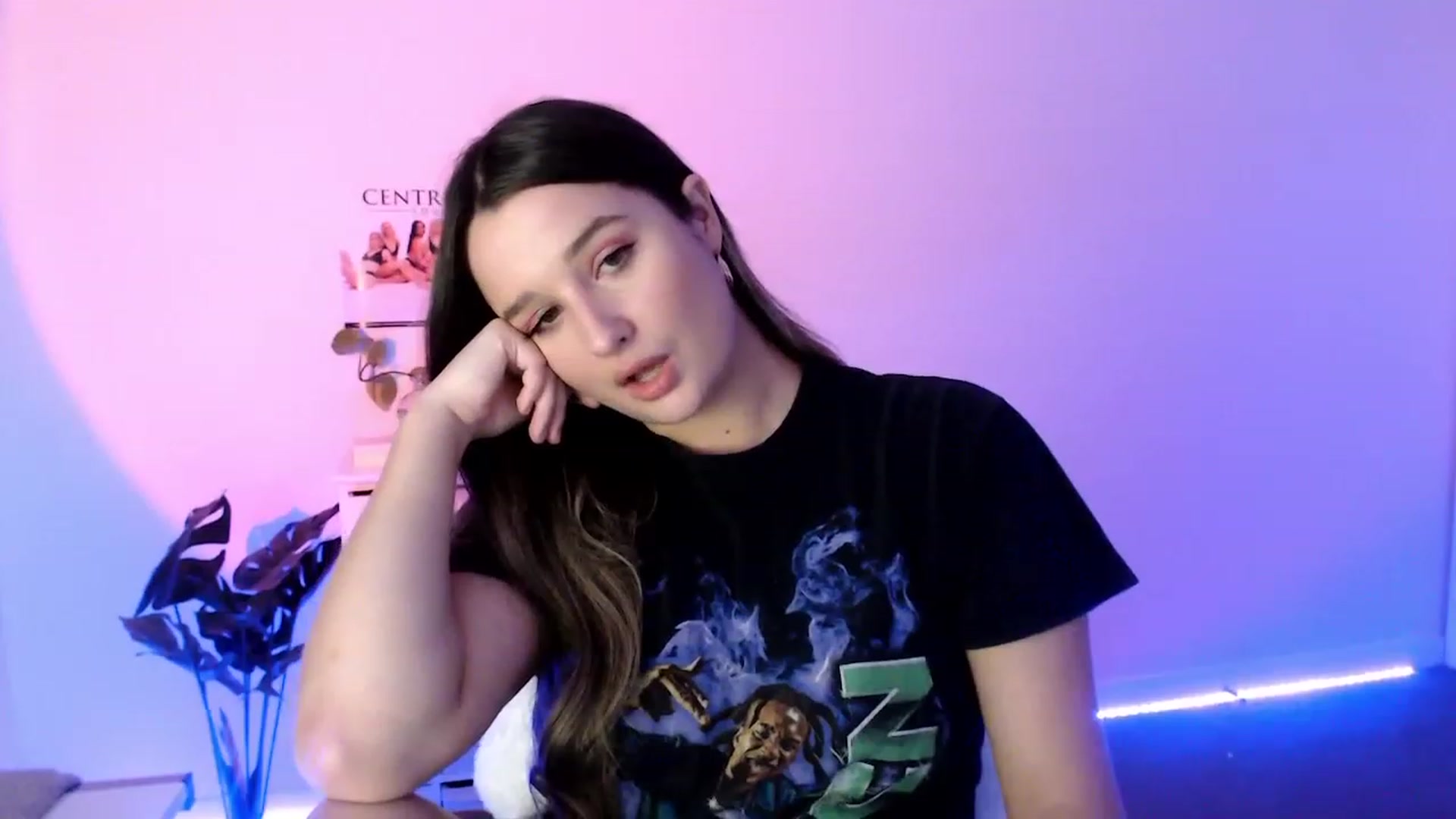 Gallery image thumbnail from StonksRoom's myfreecams stream on, 07/30/2023, 09:11 image 12 of 20