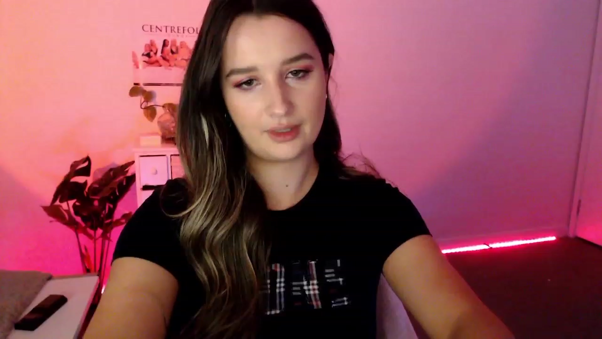 Gallery image thumbnail from StonksRoom's myfreecams stream on, 08/05/2023, 09:14 image 9 of 20