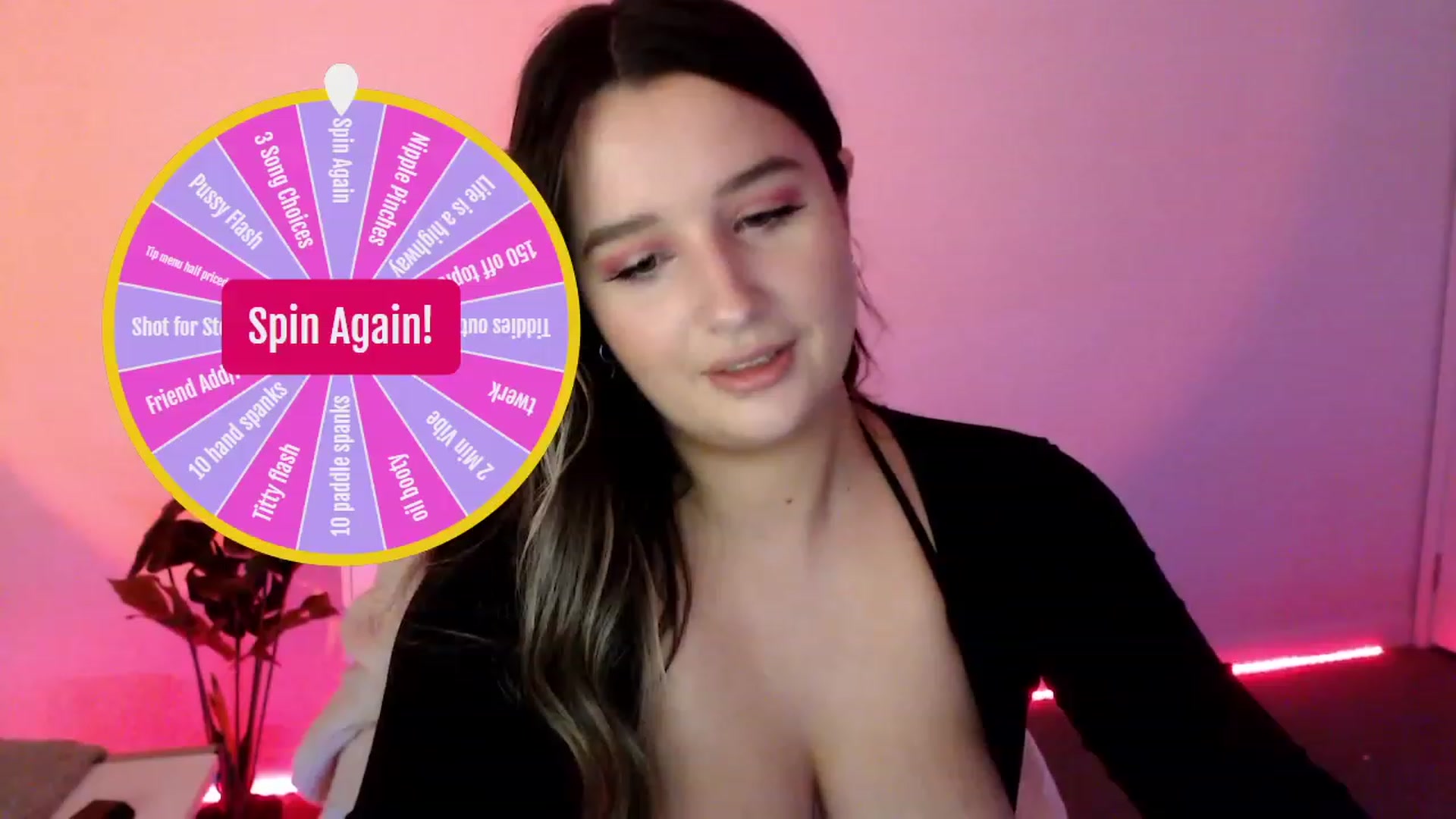 Gallery image thumbnail from StonksRoom's myfreecams stream on, 08/06/2023, 08:32 image 10 of 20