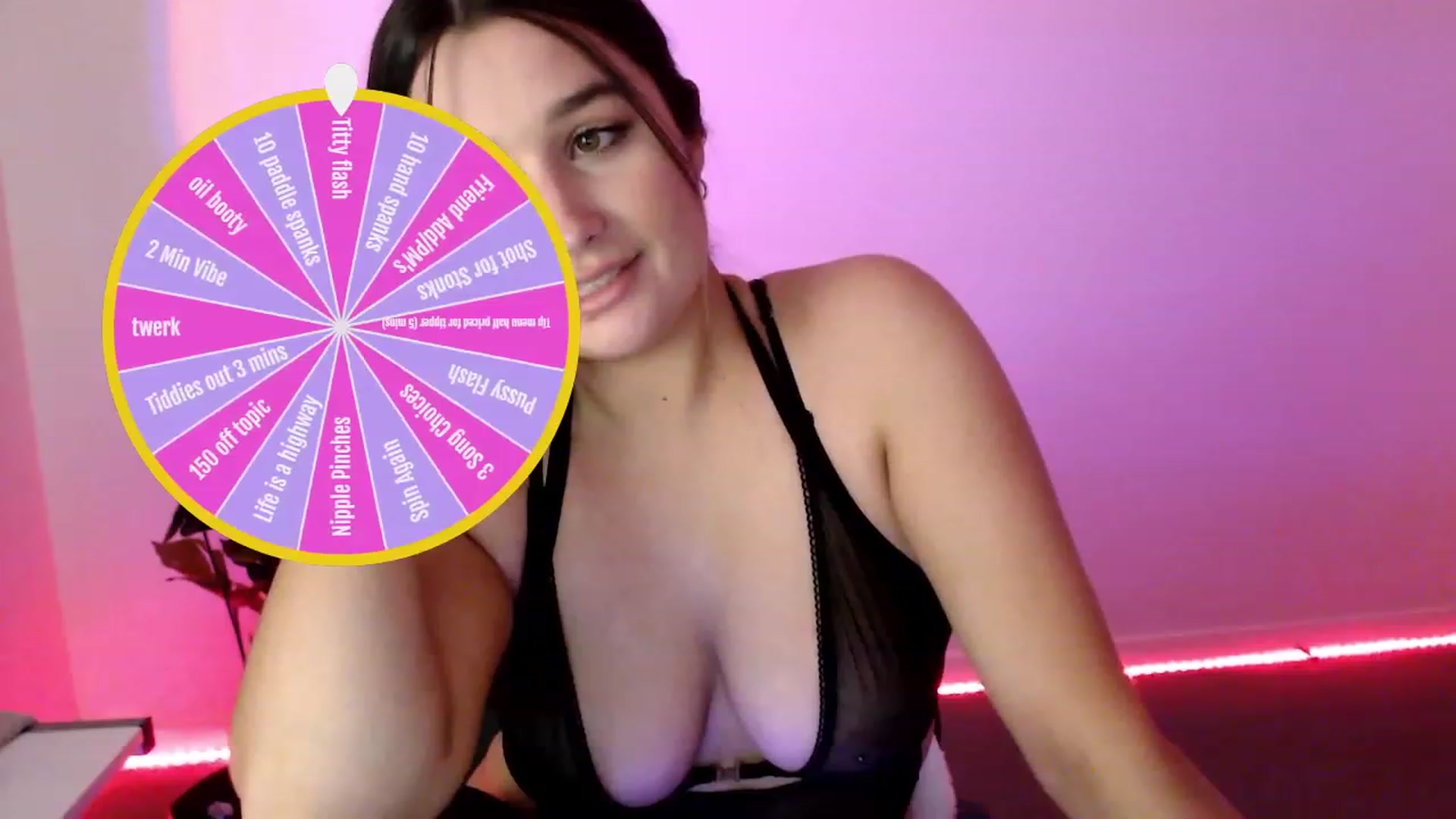 Gallery image thumbnail from StonksRoom's myfreecams stream on, 08/26/2023, 10:13 image 4 of 20