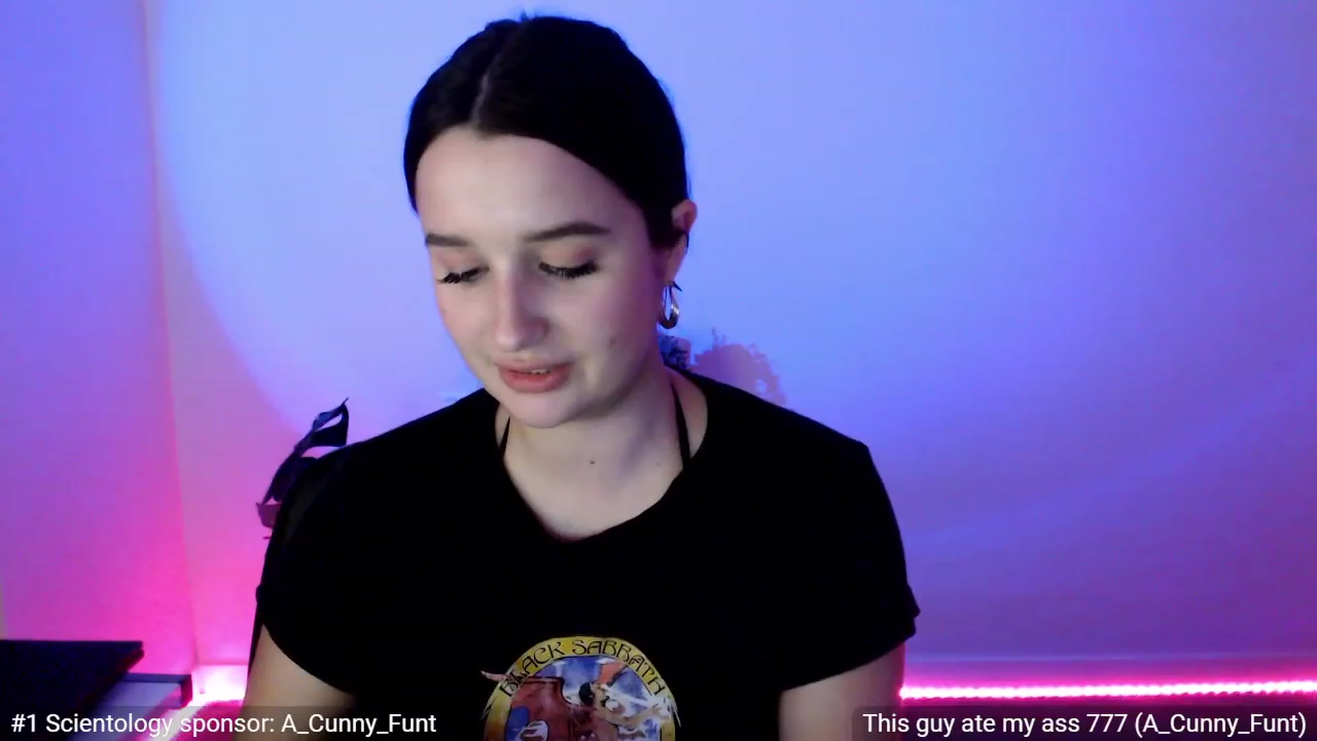 Gallery image thumbnail from StonksRoom's myfreecams stream on, 09/01/2023, 14:25 image 9 of 20