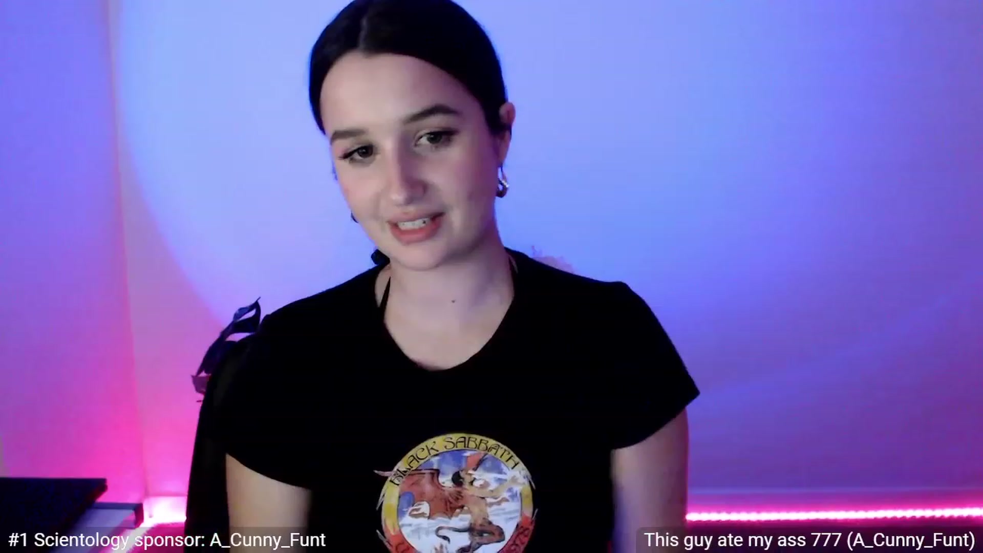 Gallery image thumbnail from StonksRoom's myfreecams stream on, 09/01/2023, 14:25 image 7 of 20