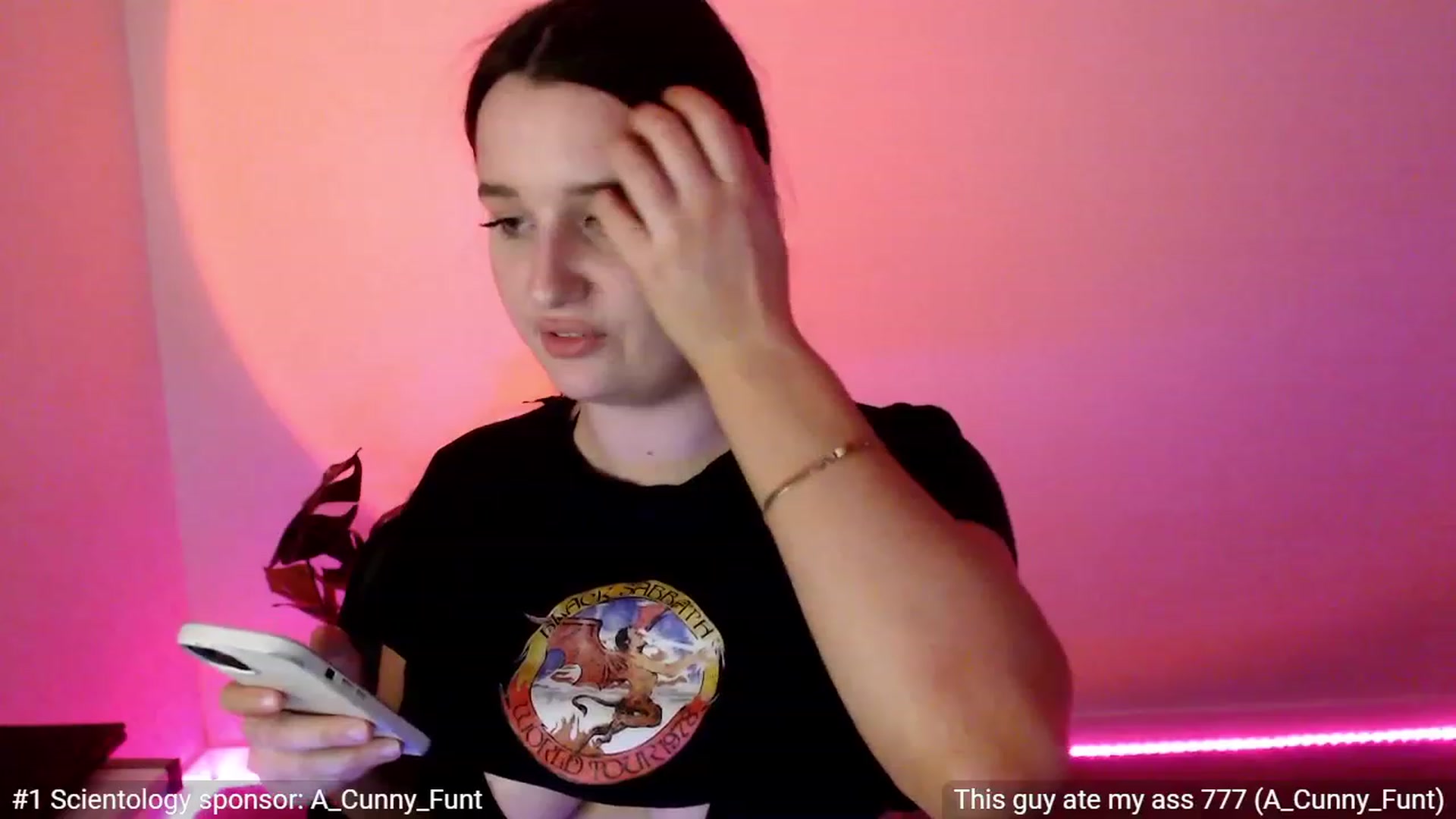 Gallery image thumbnail from StonksRoom's myfreecams stream on, 09/01/2023, 14:25 image 15 of 20
