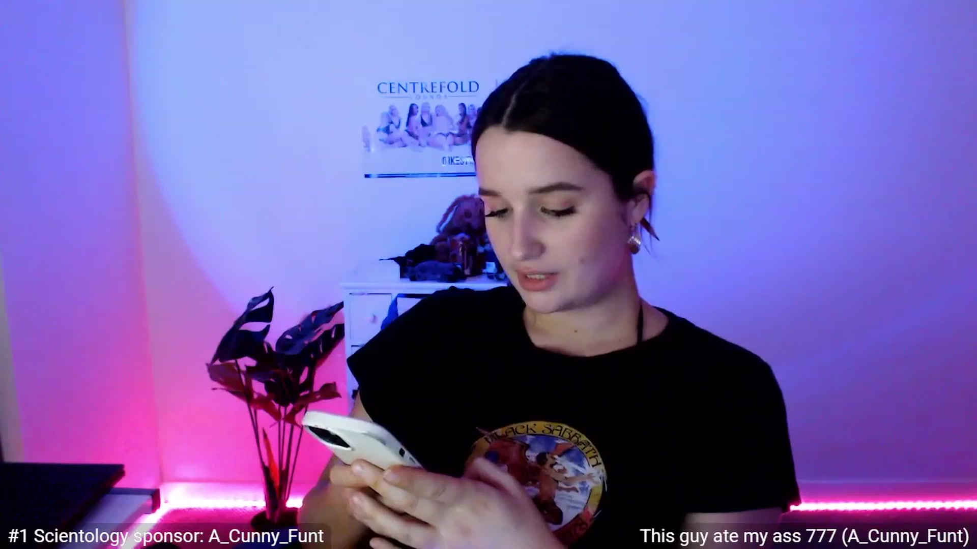 Gallery image thumbnail from StonksRoom's myfreecams stream on, 09/01/2023, 14:25 image 4 of 20