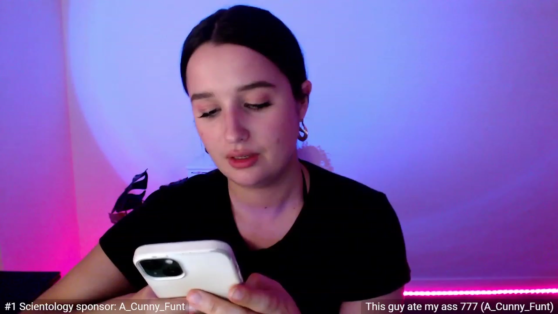 Gallery image thumbnail from StonksRoom's myfreecams stream on, 09/01/2023, 14:25 image 8 of 20