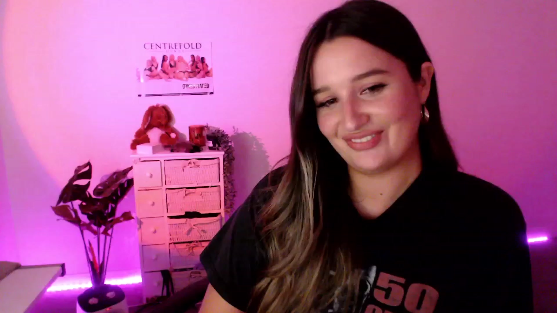 Gallery image thumbnail from StonksRoom's myfreecams stream on, 09/09/2023, 09:29 image 10 of 20