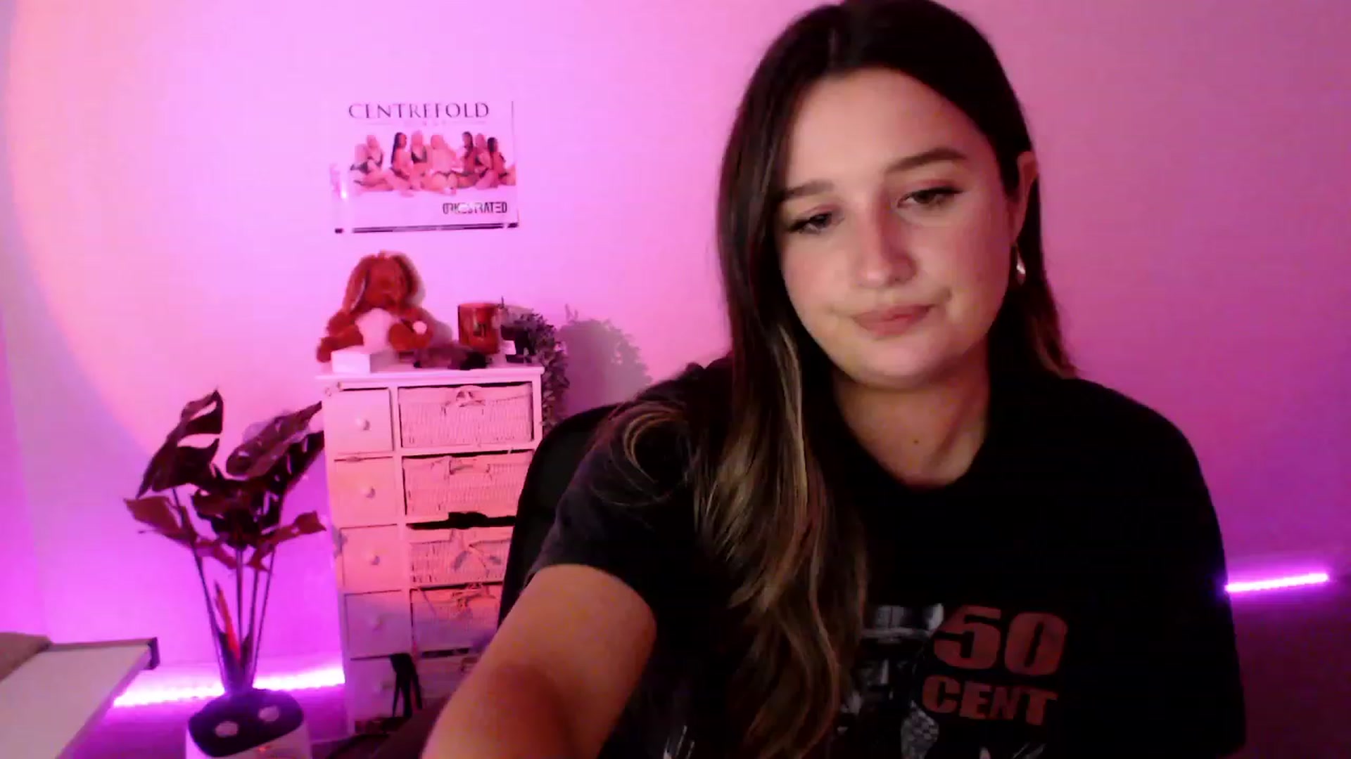 Gallery image thumbnail from StonksRoom's myfreecams stream on, 09/09/2023, 09:29 image 5 of 20
