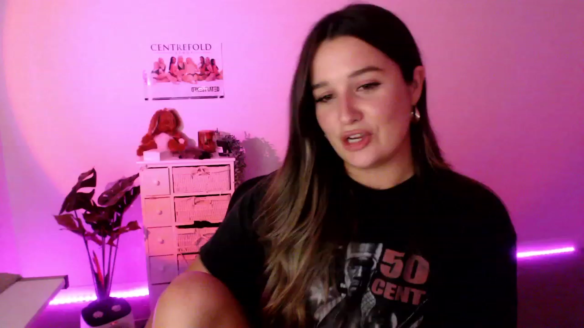 Gallery image thumbnail from StonksRoom's myfreecams stream on, 09/09/2023, 09:29 image 6 of 20