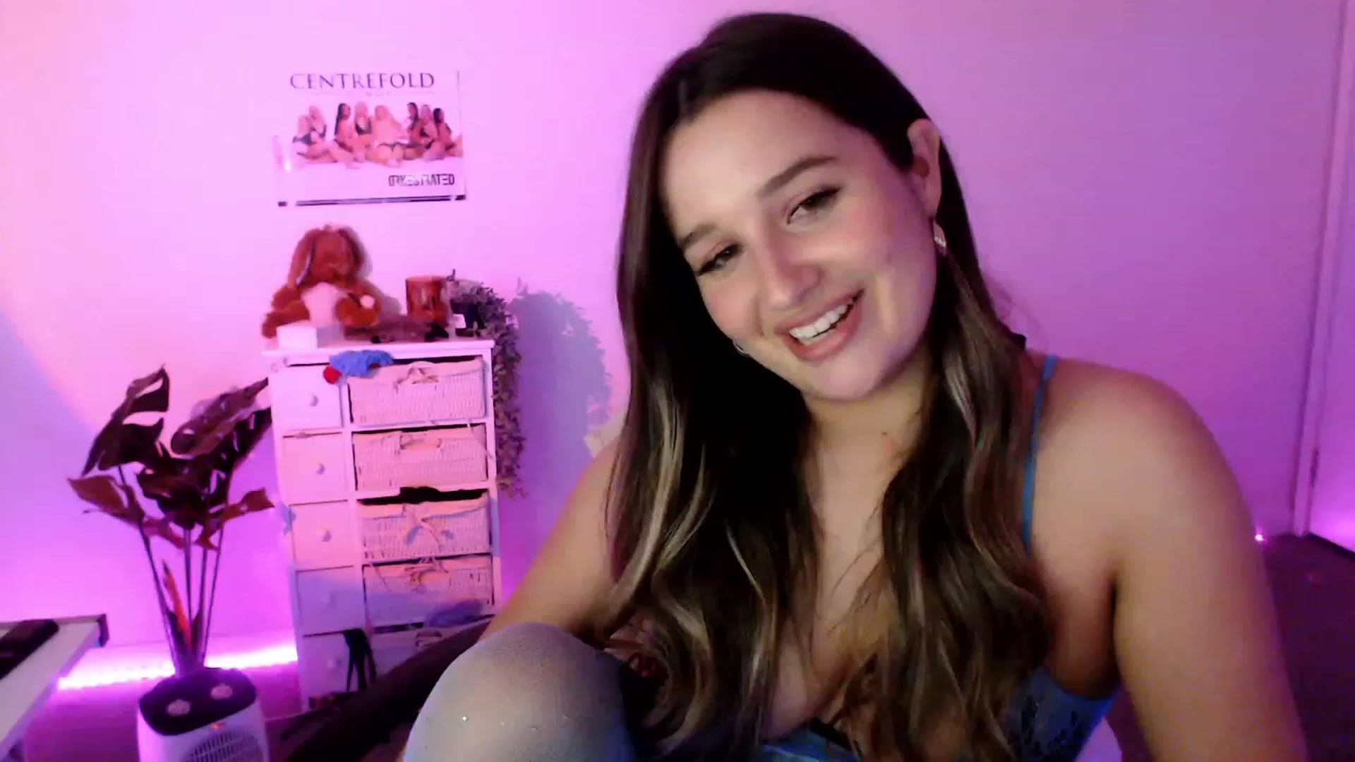 Gallery image thumbnail from StonksRoom's myfreecams stream on, 09/09/2023, 10:49 image 11 of 20