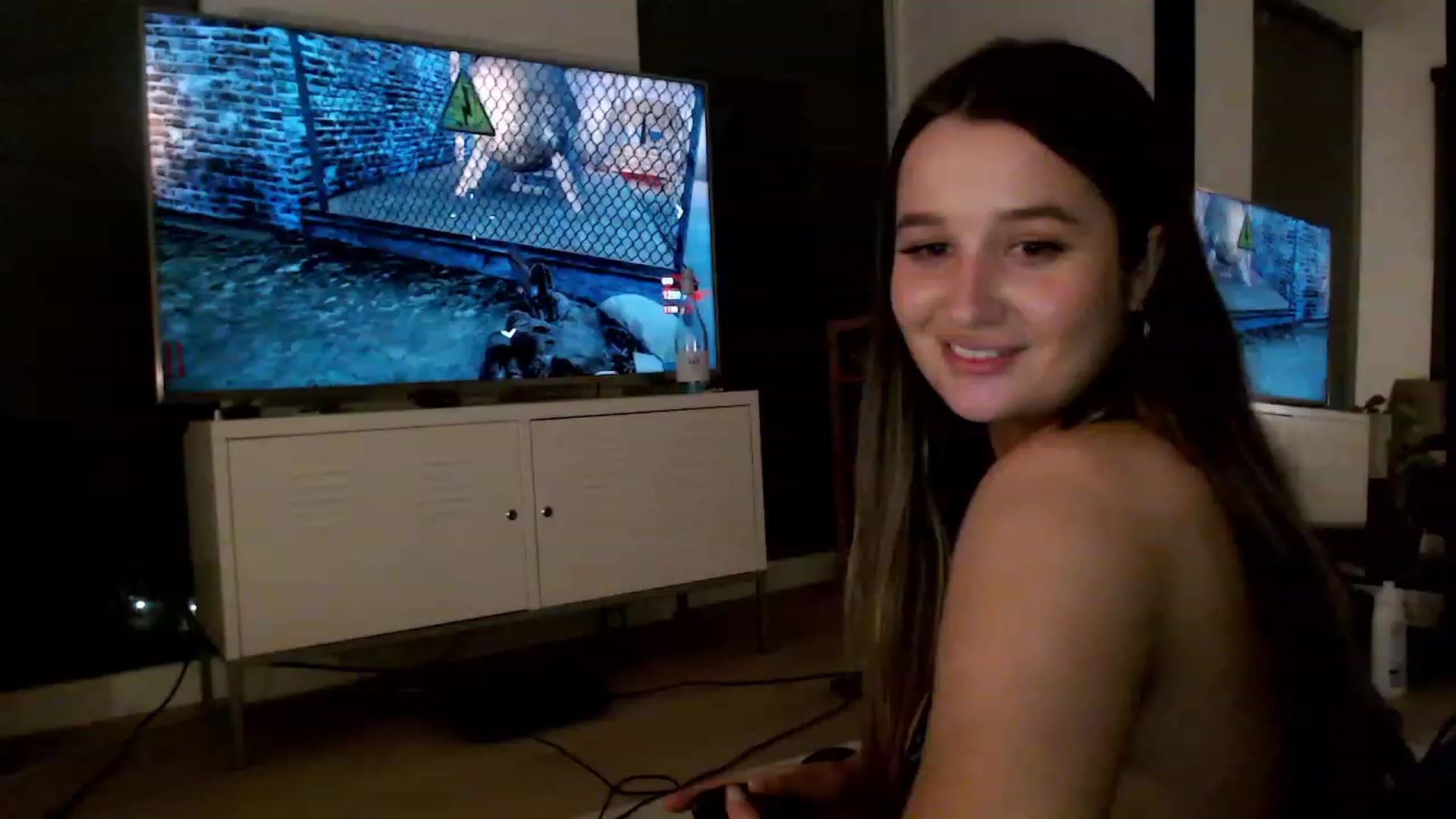 Gallery image thumbnail from StonksRoom's myfreecams stream on, 09/12/2023, 10:32 image 8 of 20