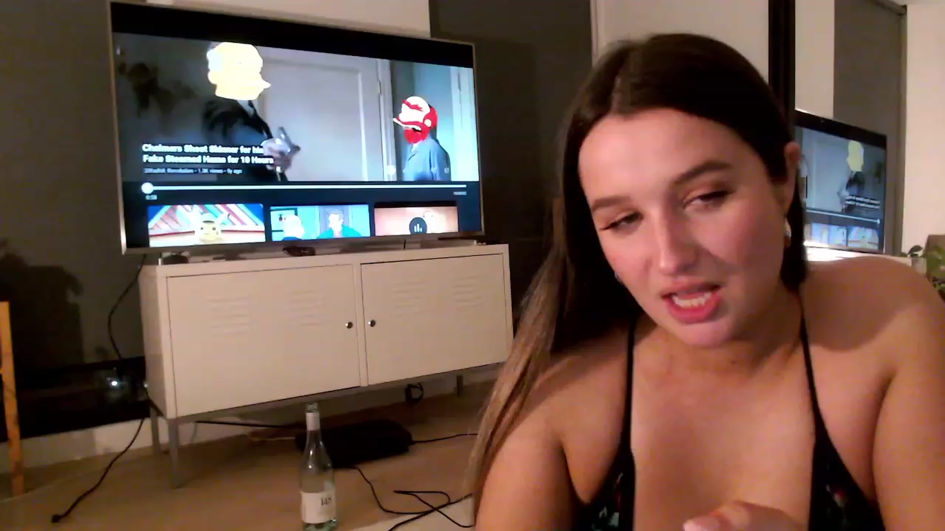 Gallery image thumbnail from StonksRoom's myfreecams stream on, 09/12/2023, 11:19 image 9 of 20