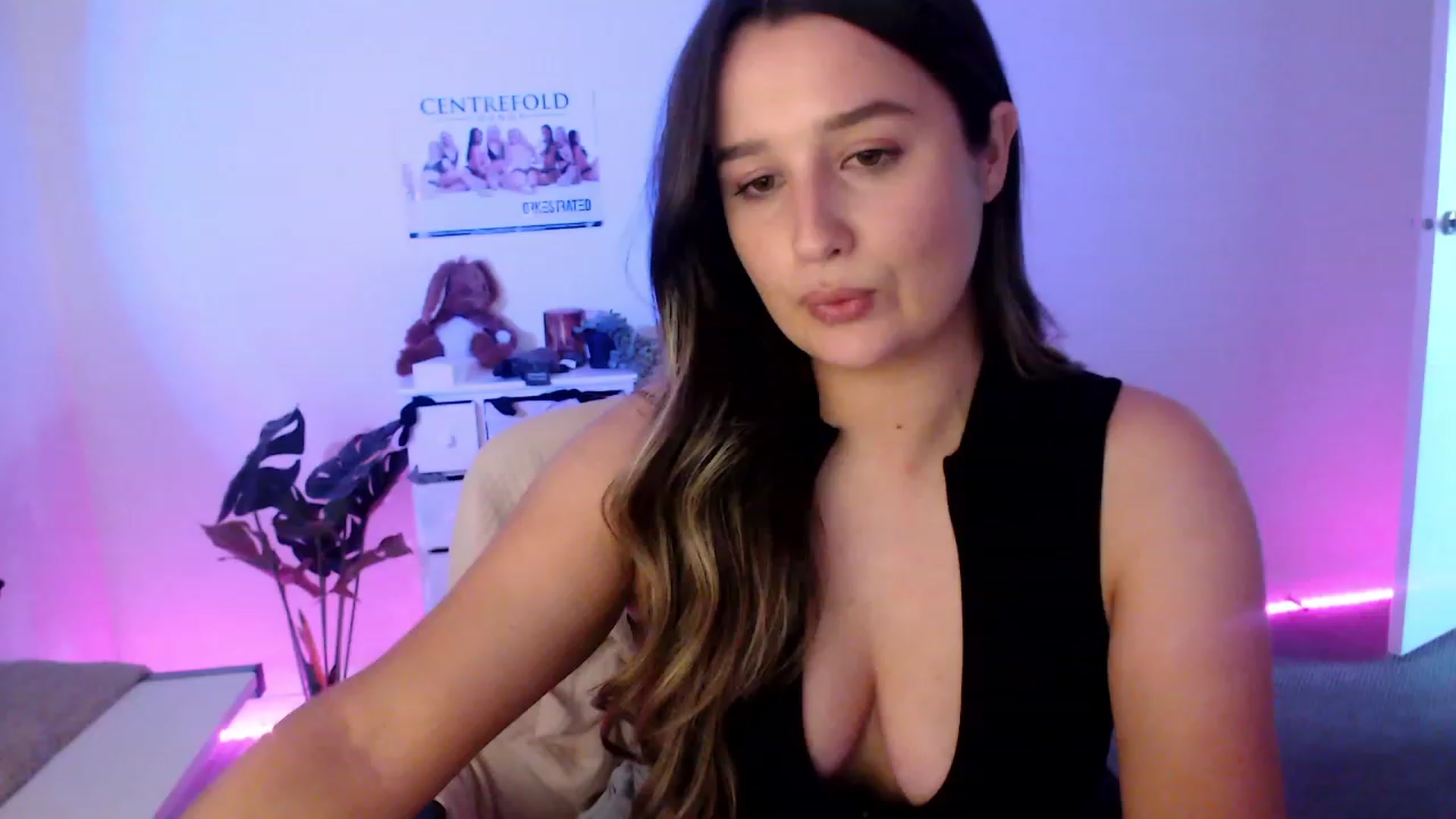 Gallery image thumbnail from StonksRoom's myfreecams stream on, 09/17/2023, 07:36 image 11 of 20