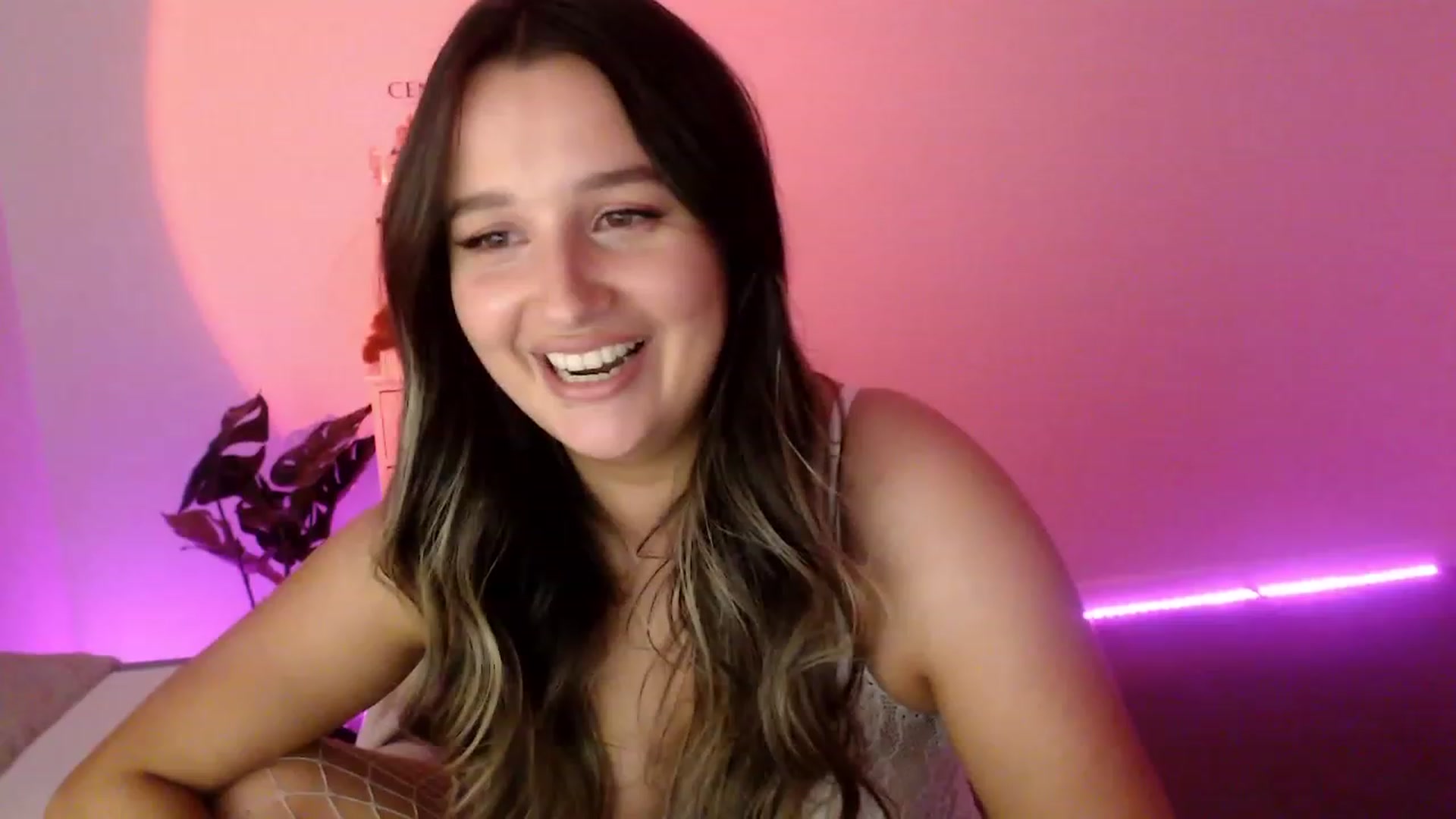 Gallery image thumbnail from StonksRoom's myfreecams stream on, 09/23/2023, 09:41 image 12 of 20