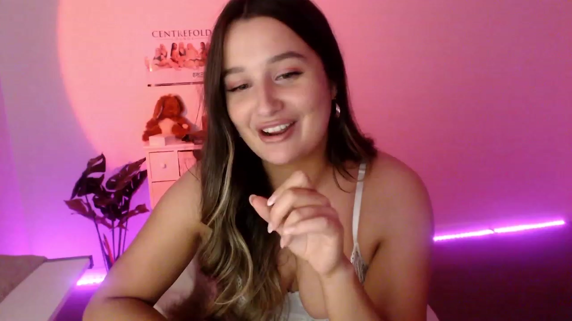 Gallery image thumbnail from StonksRoom's myfreecams stream on, 09/23/2023, 09:41 image 5 of 20