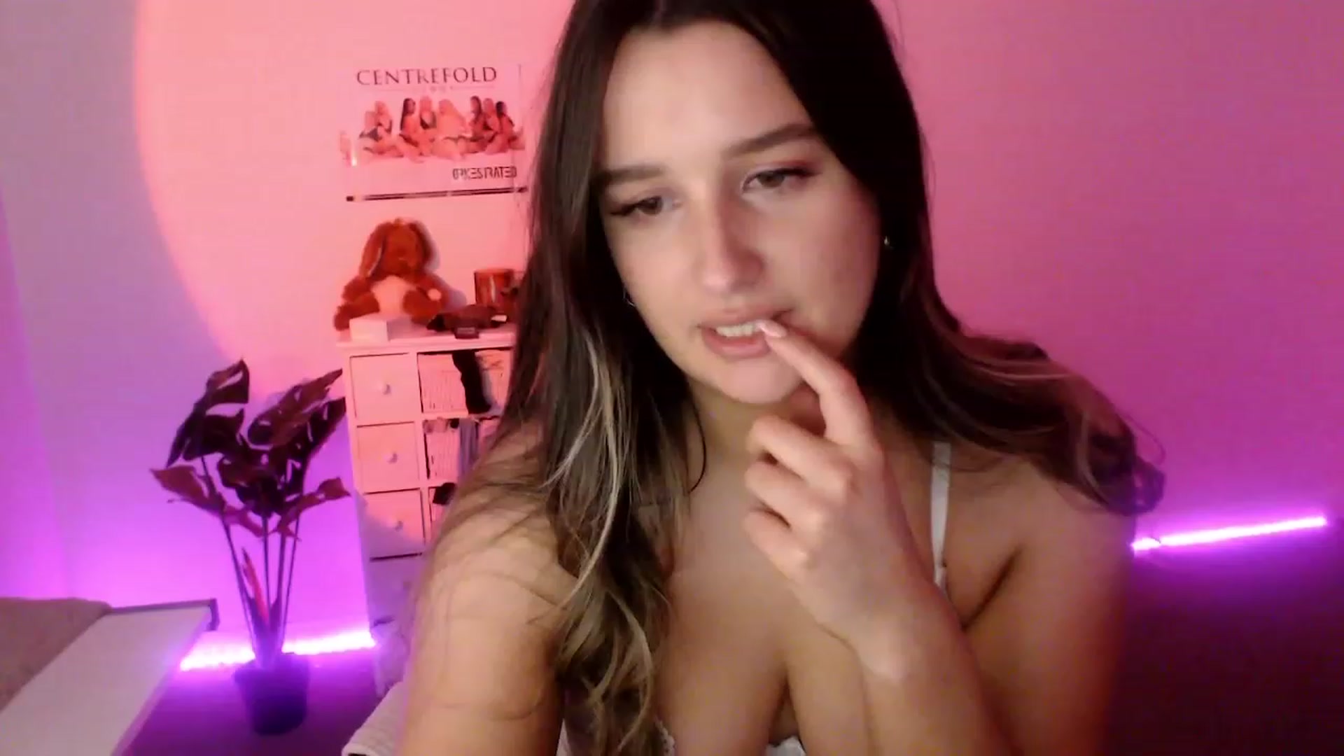 Gallery image thumbnail from StonksRoom's myfreecams stream on, 09/23/2023, 09:41 image 3 of 20