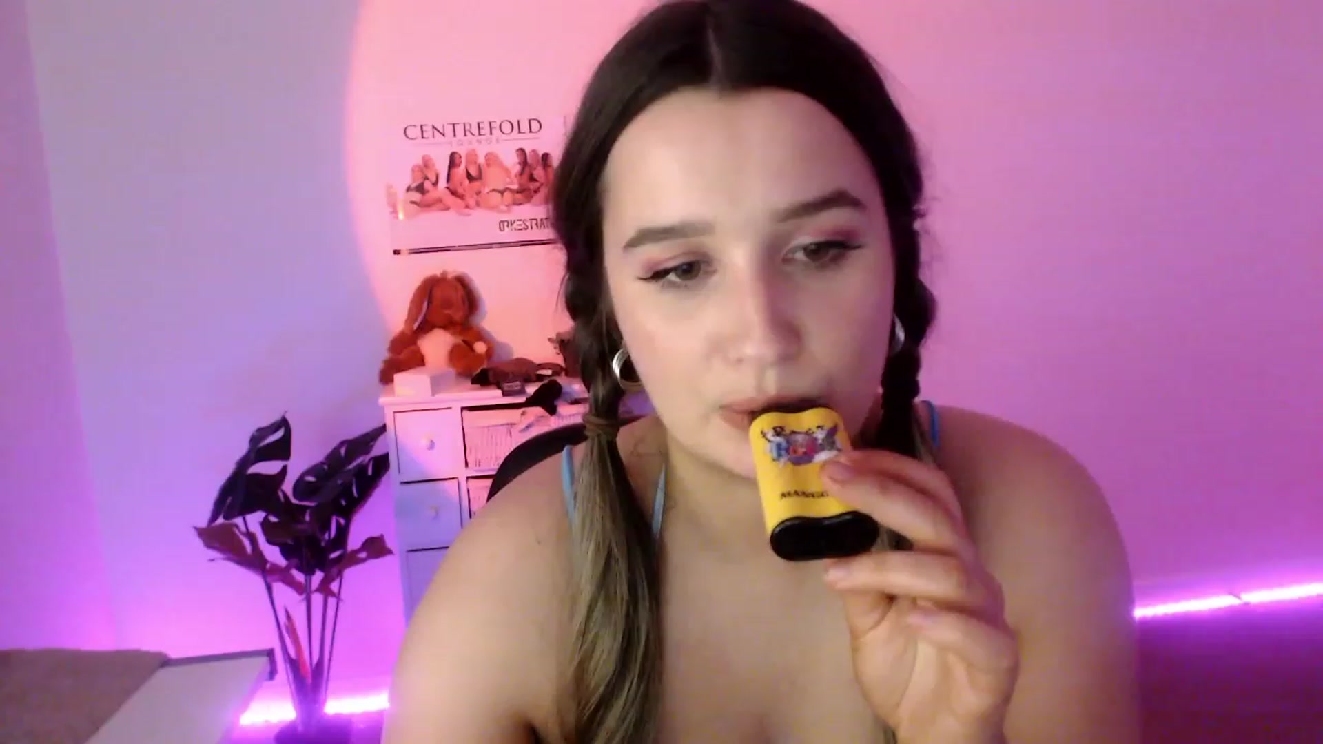 Gallery image thumbnail from StonksRoom's myfreecams stream on, 09/29/2023, 10:51 image 8 of 20