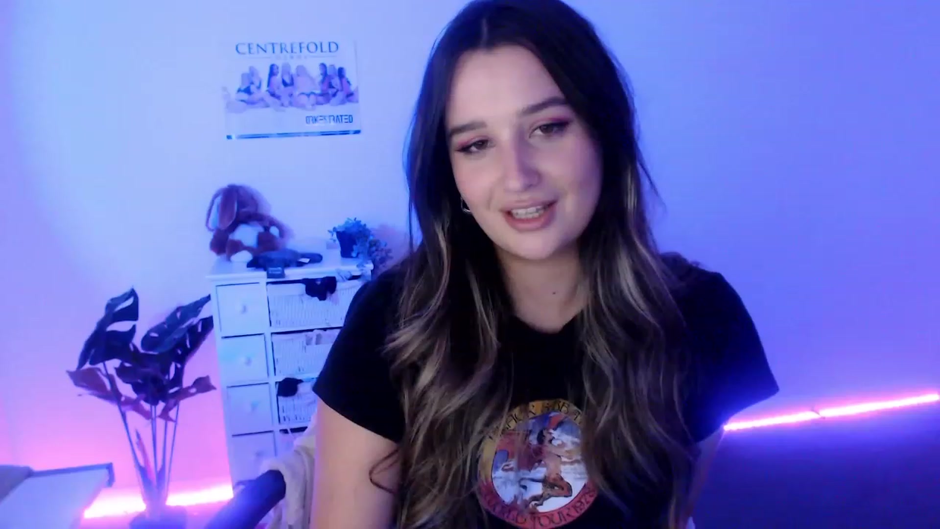 Gallery image thumbnail from StonksRoom's myfreecams stream on, 09/30/2023, 09:37 image 3 of 20