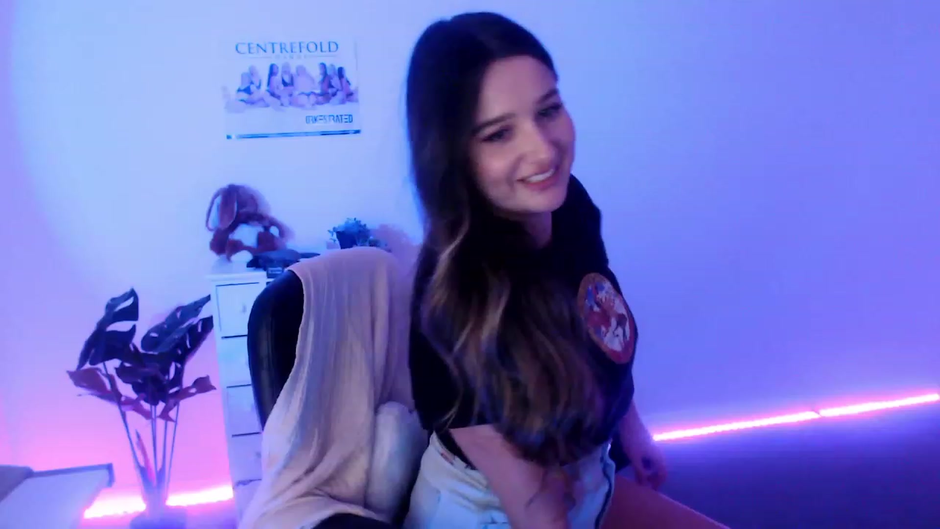 Gallery image thumbnail from StonksRoom's myfreecams stream on, 09/30/2023, 09:37 image 1 of 20