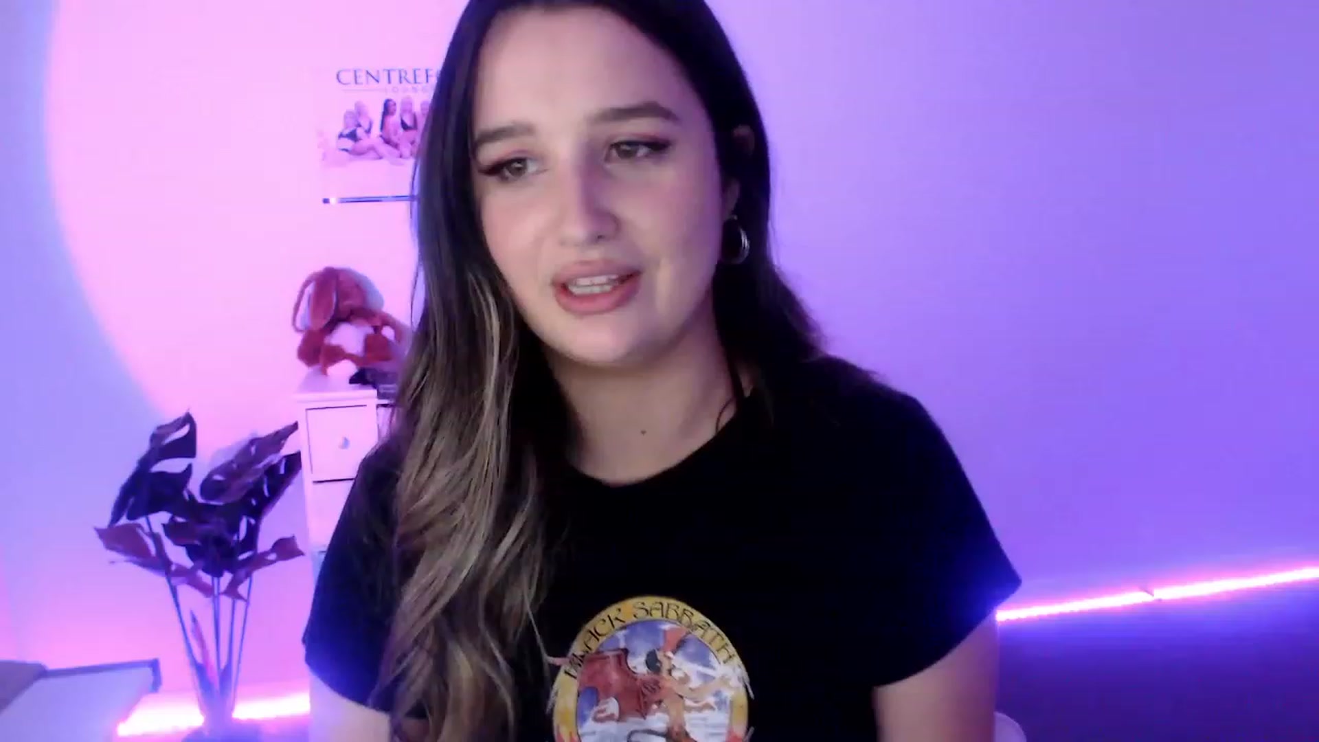 Gallery image thumbnail from StonksRoom's myfreecams stream on, 09/30/2023, 09:37 image 18 of 20
