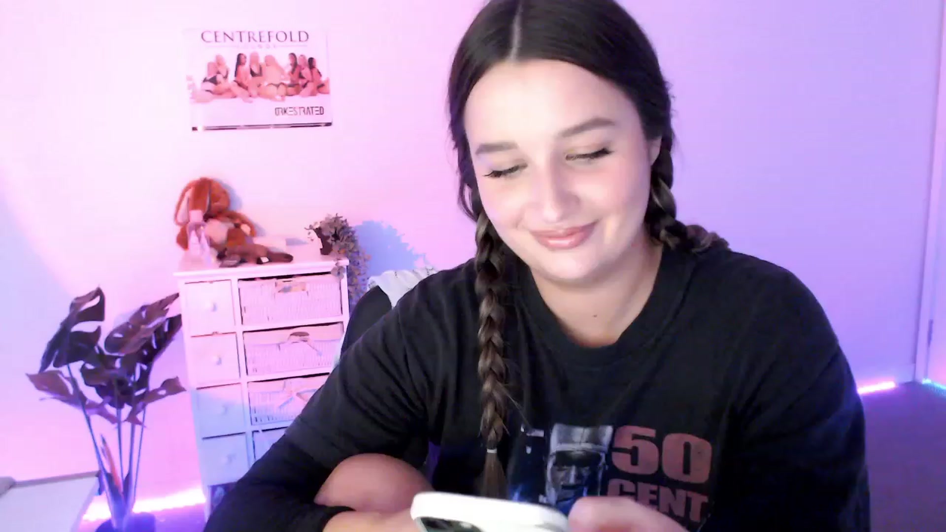 Gallery image thumbnail from StonksRoom's myfreecams stream on, 10/06/2023, 07:16 image 2 of 20