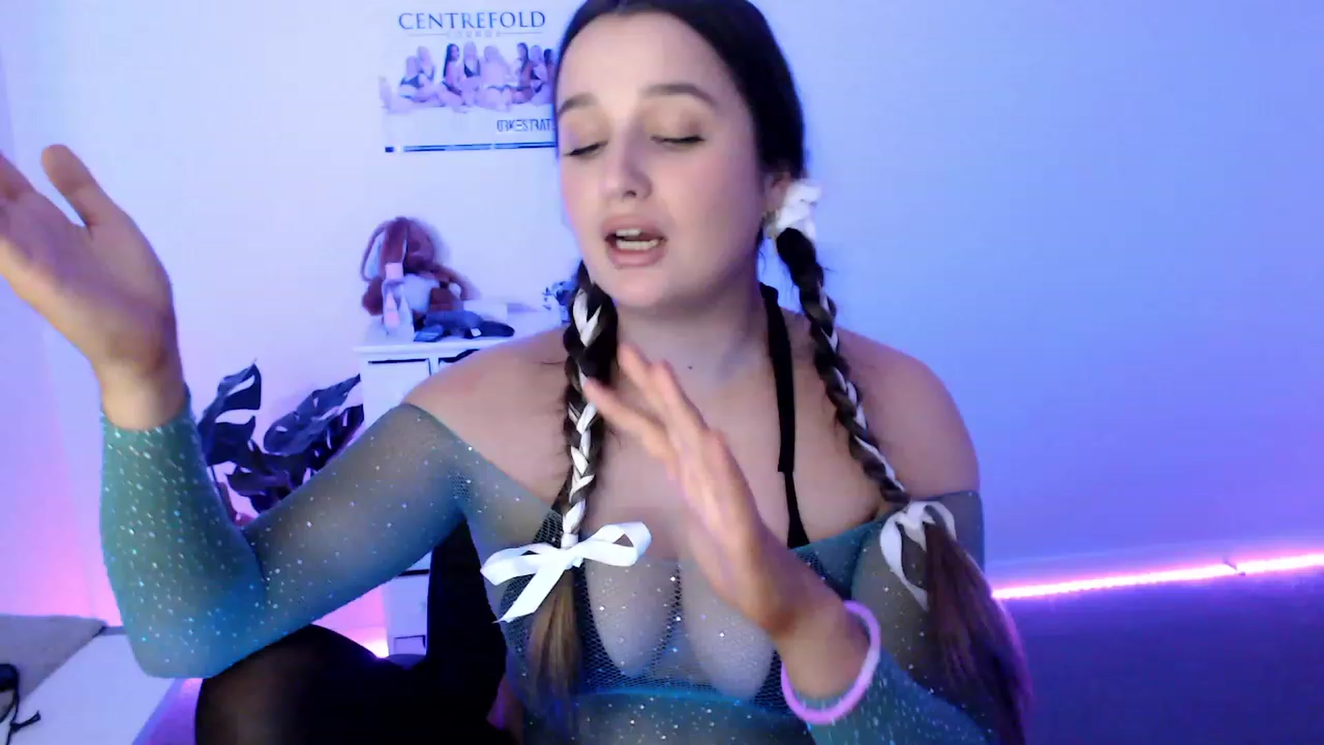 Gallery image thumbnail from StonksRoom's myfreecams stream on, 10/12/2023, 10:51 image 18 of 20