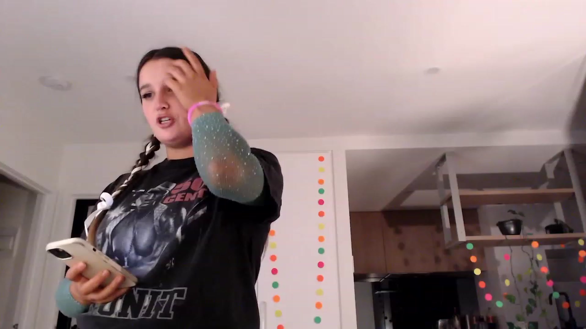 Gallery image thumbnail from StonksRoom's myfreecams stream on, 10/12/2023, 12:55 image 1 of 20