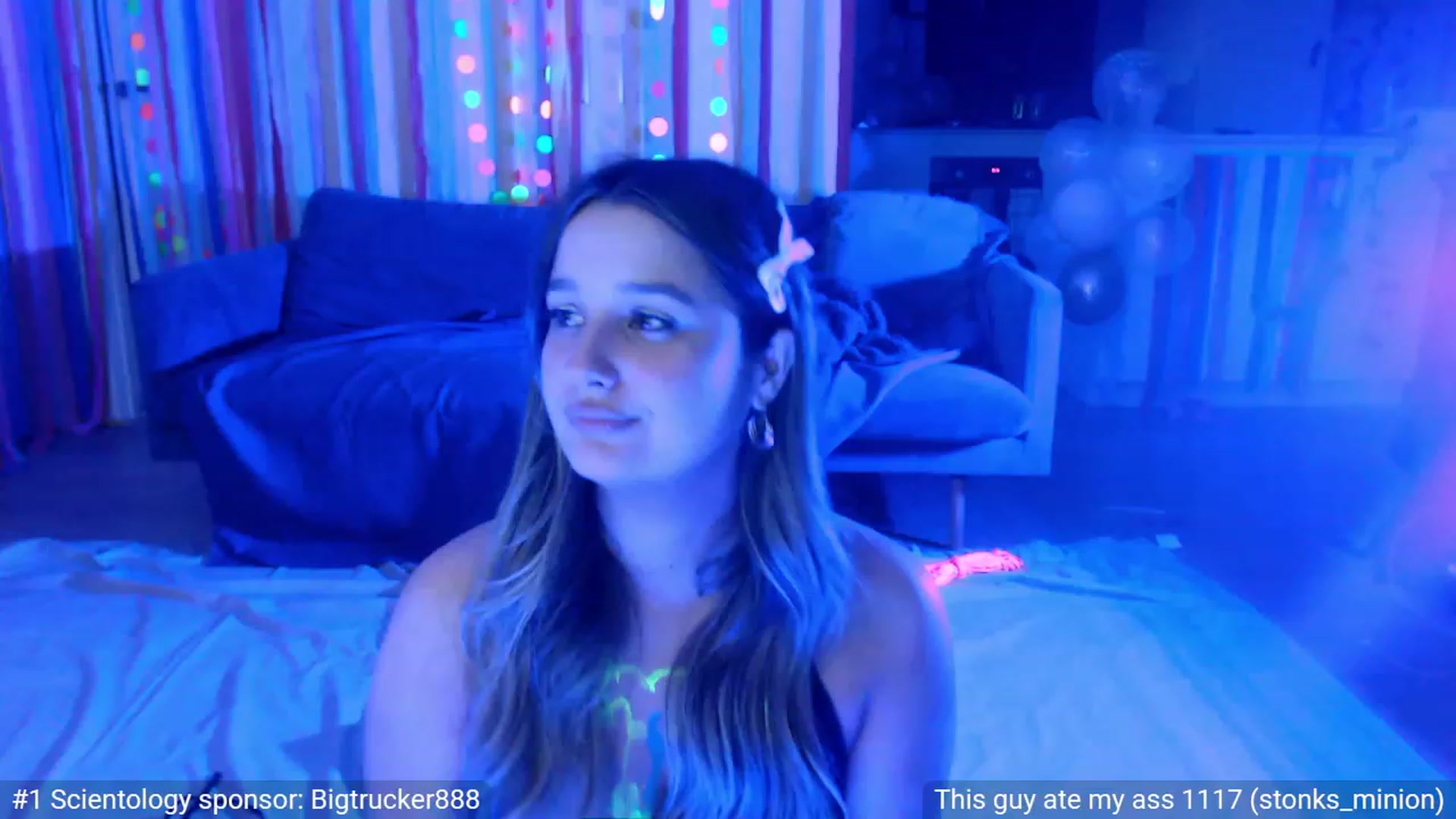 Gallery image thumbnail from StonksRoom's myfreecams stream on, 10/14/2023, 10:52 image 18 of 20