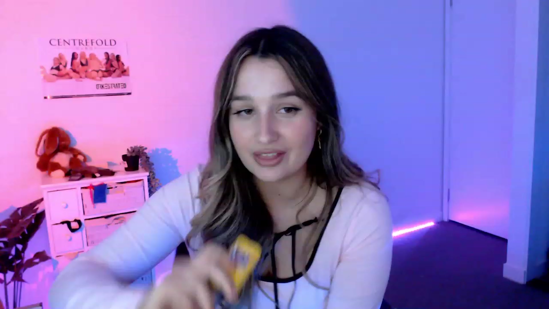 Gallery image thumbnail from StonksRoom's myfreecams stream on, 10/27/2023, 09:39 image 5 of 20