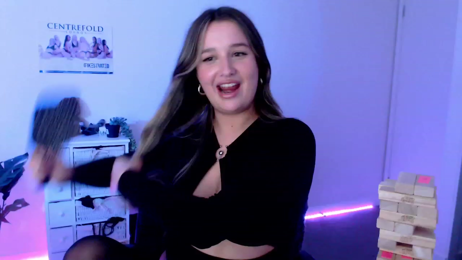 Gallery image thumbnail from StonksRoom's myfreecams stream on, 11/04/2023, 09:44 image 13 of 20