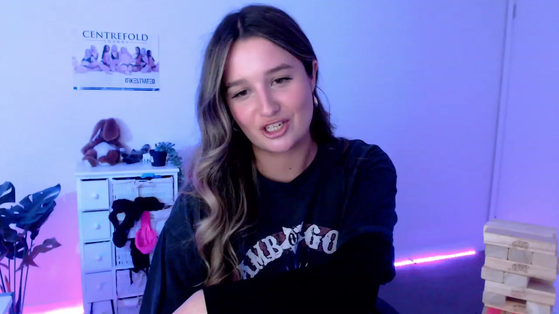 Gallery image thumbnail from StonksRoom's myfreecams stream on, 11/04/2023, 09:44 image 5 of 20