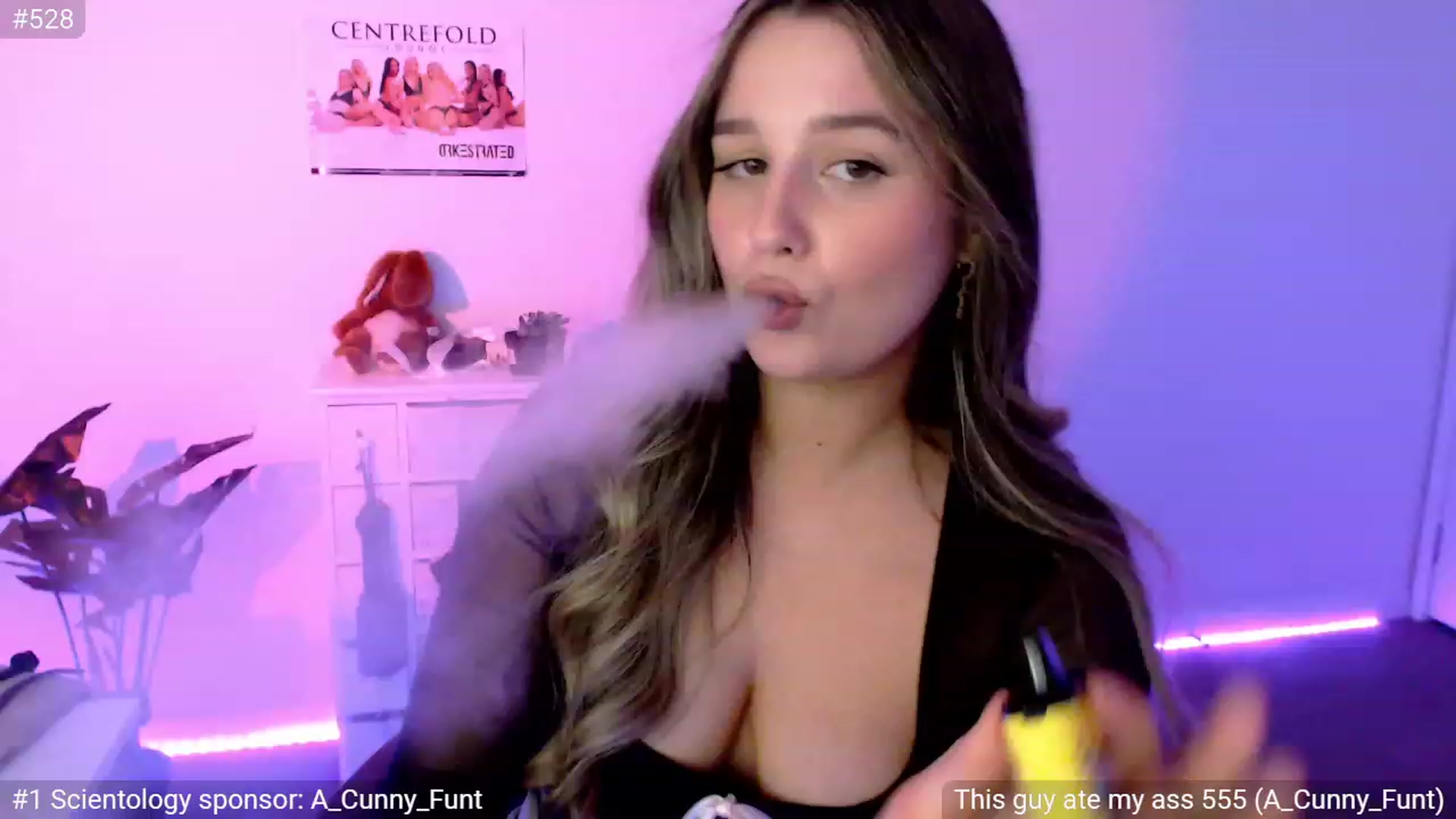 Gallery image thumbnail from StonksRoom's myfreecams stream on, 11/09/2023, 09:15 image 15 of 20