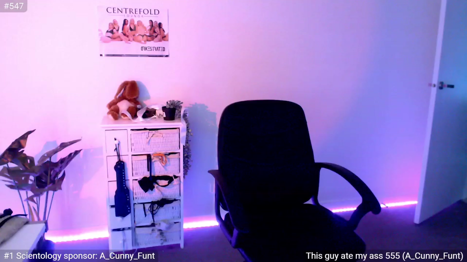 Gallery image thumbnail from StonksRoom's myfreecams stream on, 11/09/2023, 09:15 image 10 of 20