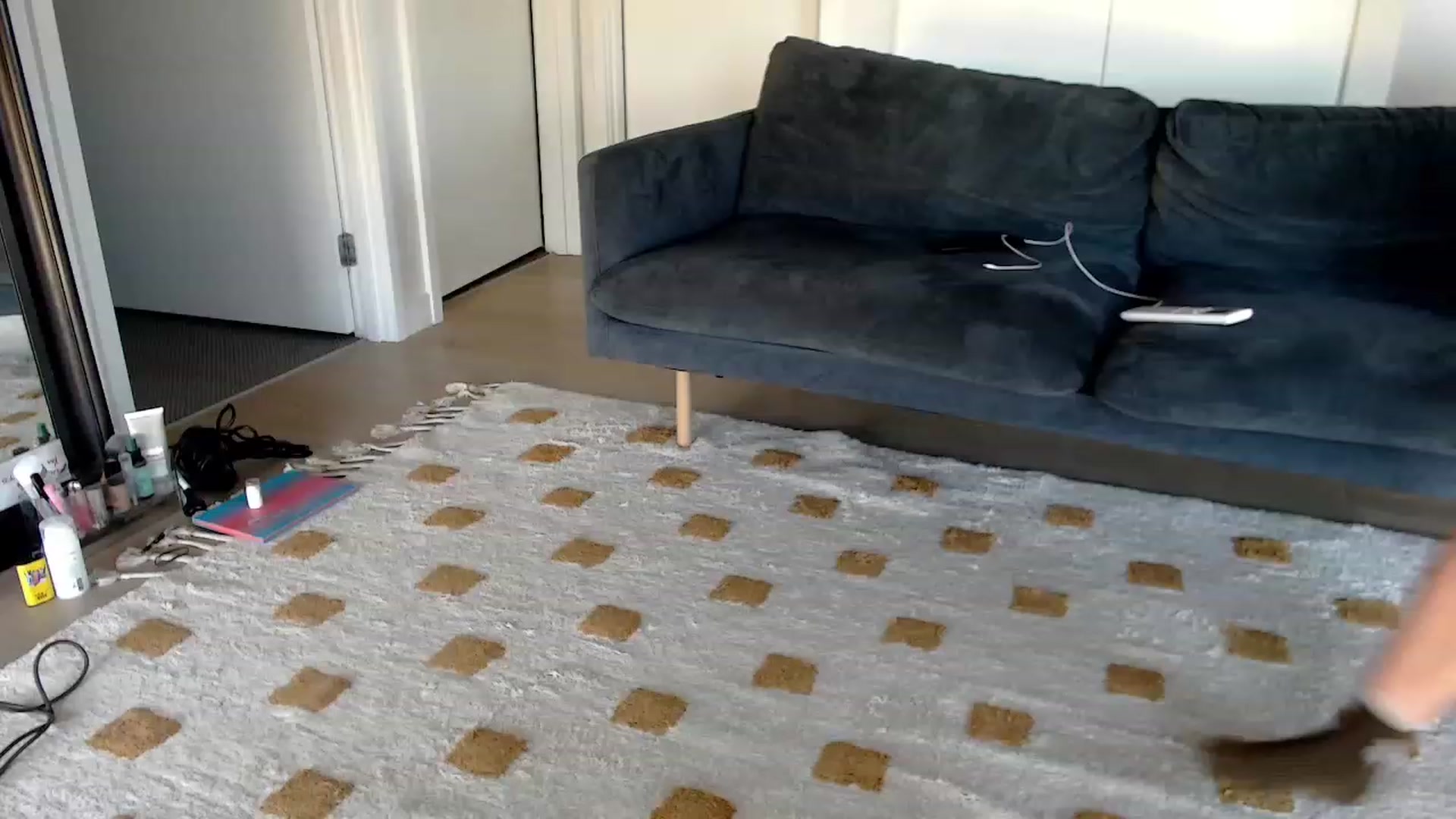 Gallery image thumbnail from StonksRoom's myfreecams stream on, 11/10/2023, 08:43 image 6 of 20
