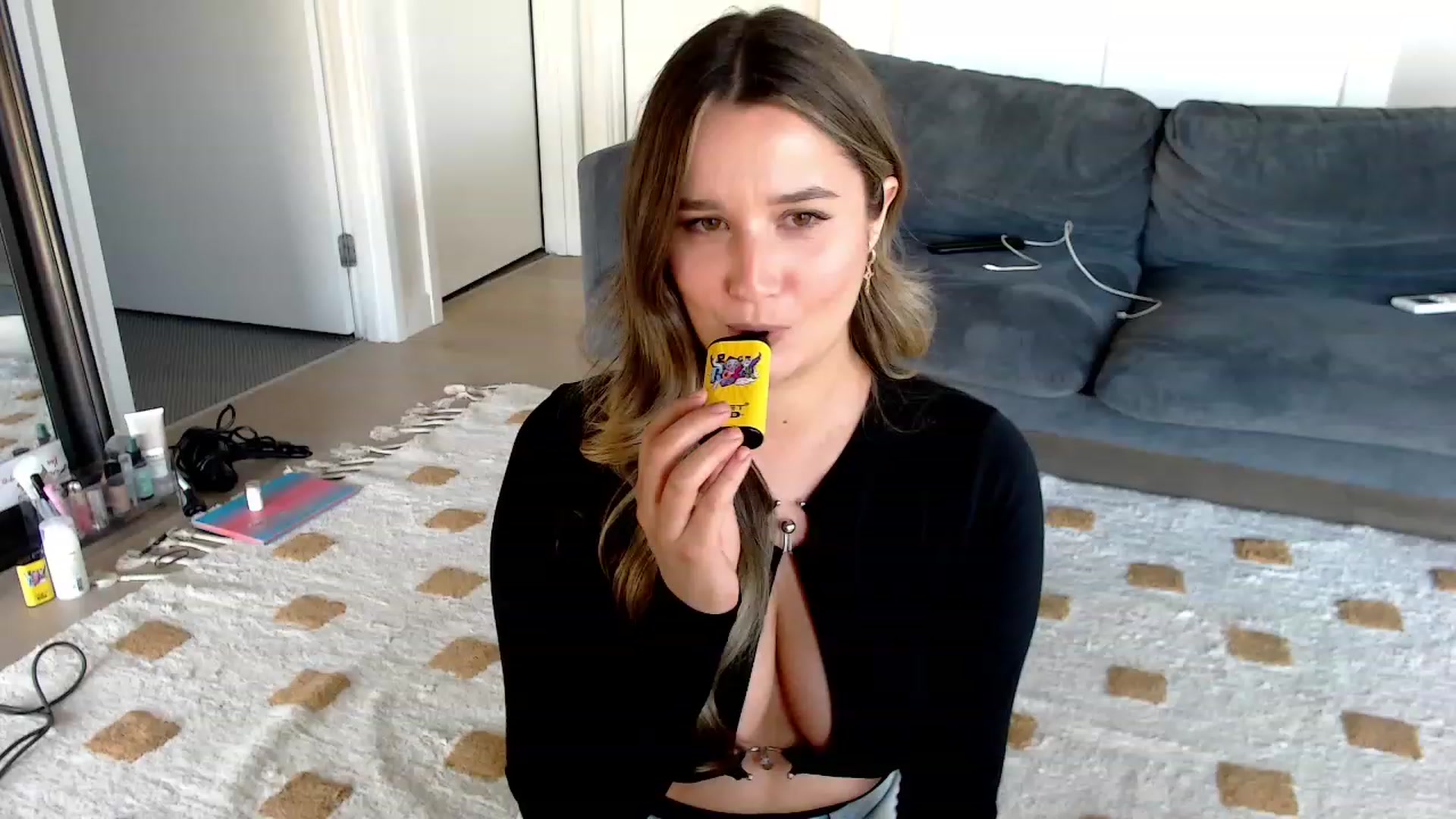 Gallery image thumbnail from StonksRoom's myfreecams stream on, 11/10/2023, 08:43 image 2 of 20