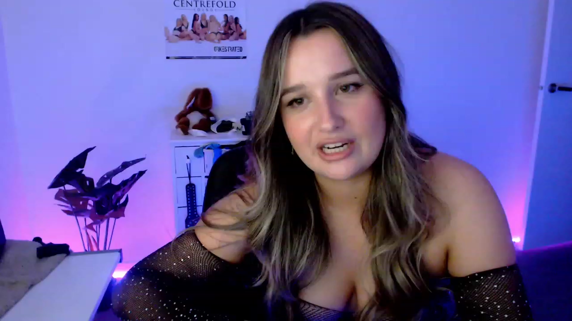 Gallery image thumbnail from StonksRoom's myfreecams stream on, 11/10/2023, 10:11 image 14 of 20