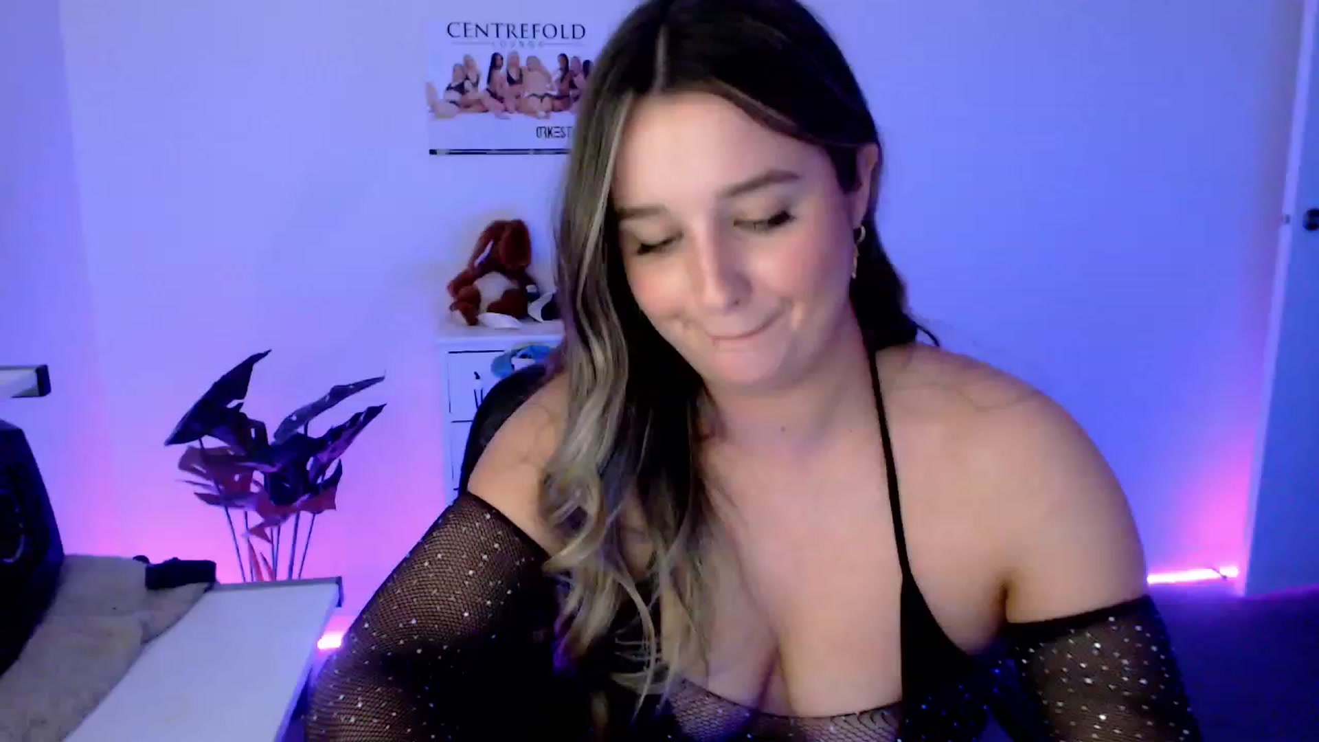 Gallery image thumbnail from StonksRoom's myfreecams stream on, 11/10/2023, 11:26 image 8 of 20